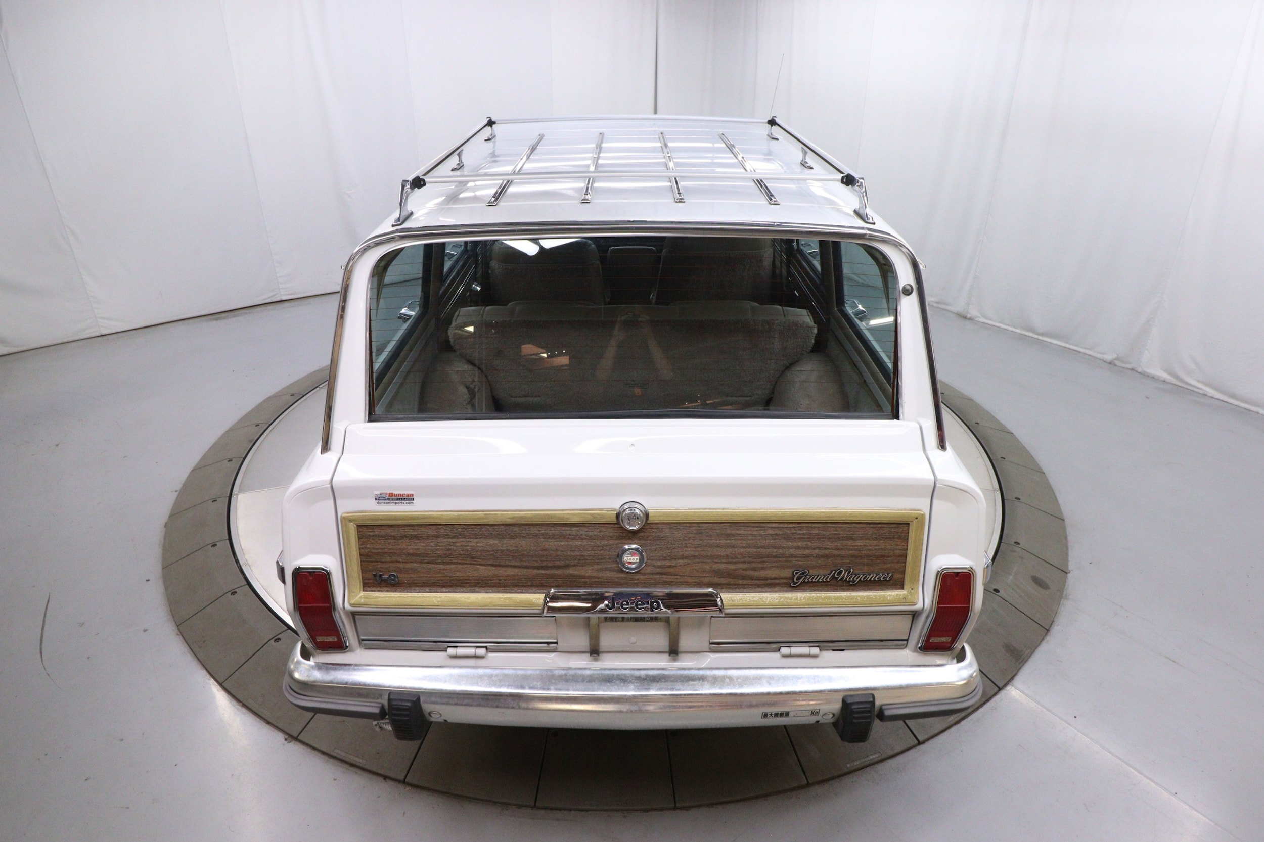 1997 Jeep Grand Wagoneer 44