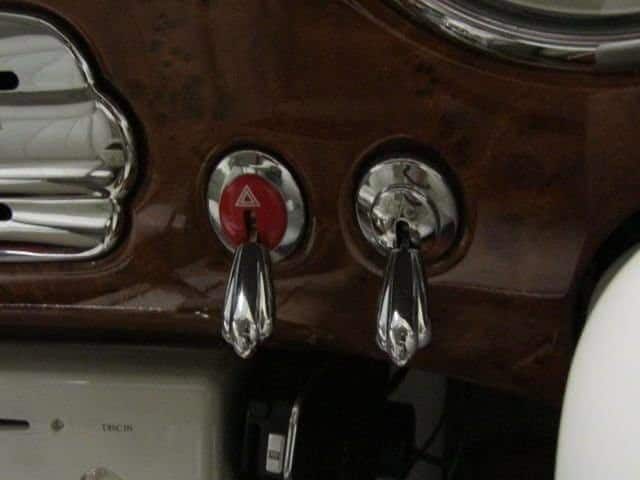 1991 Nissan Figaro 19