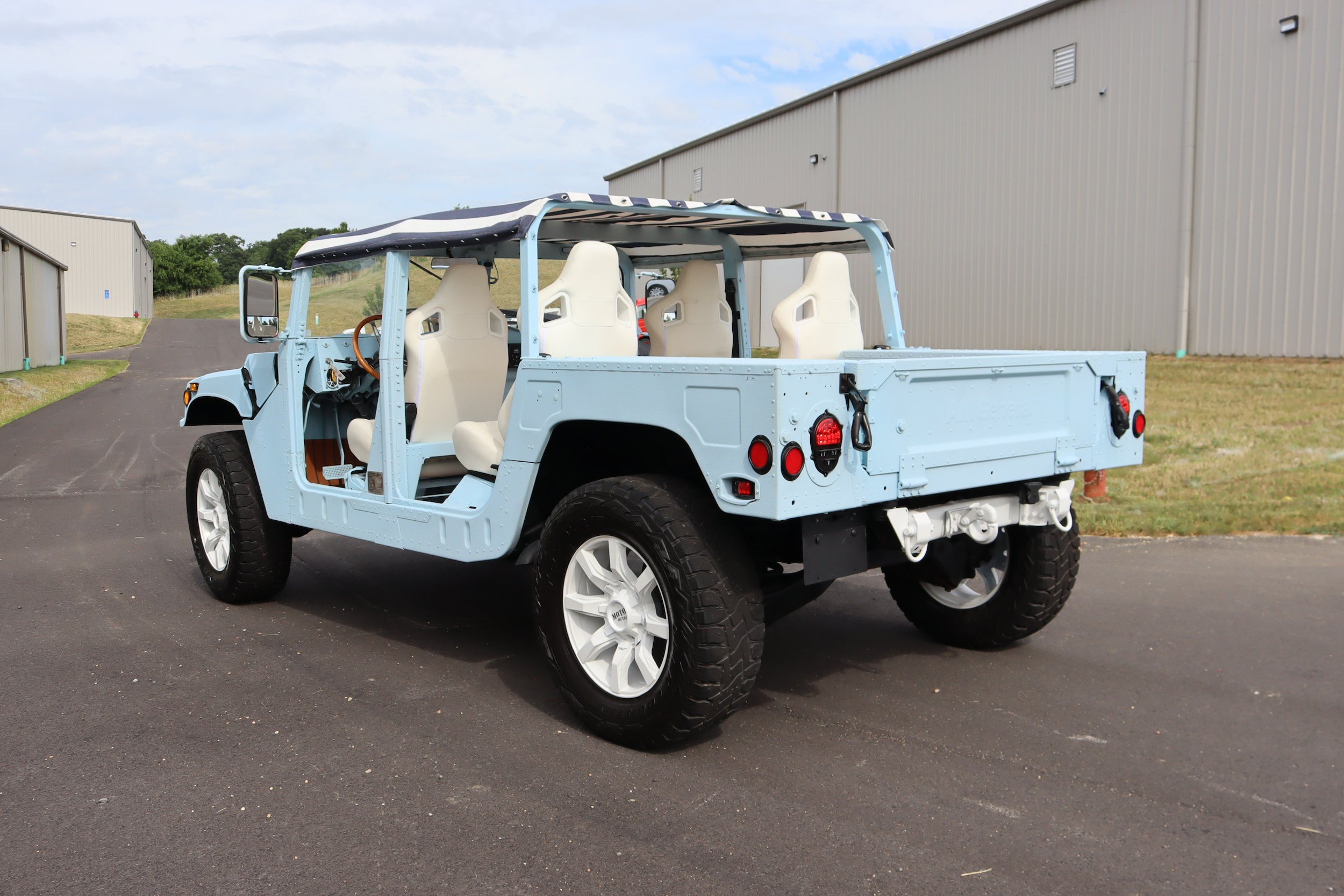 1987 AM General Humvee 5
