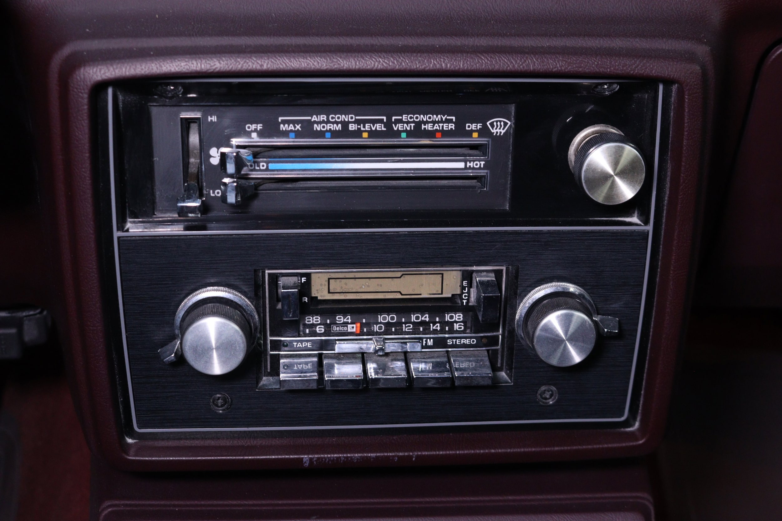 1985 Chevrolet Monte Carlo 14