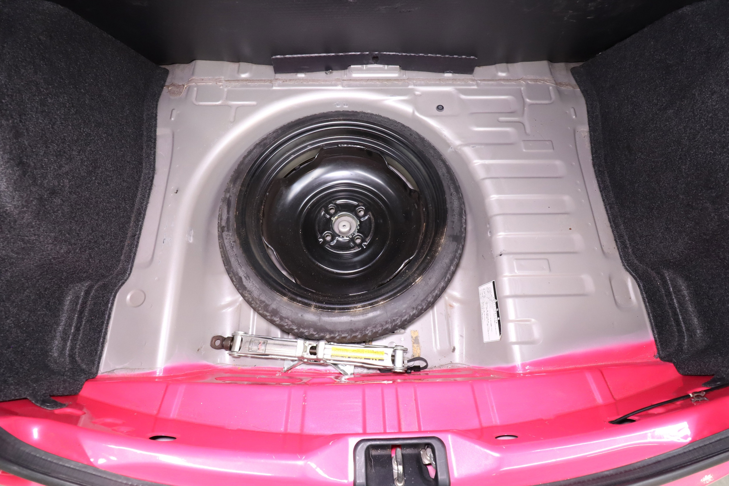 2000 Toyota Will 29