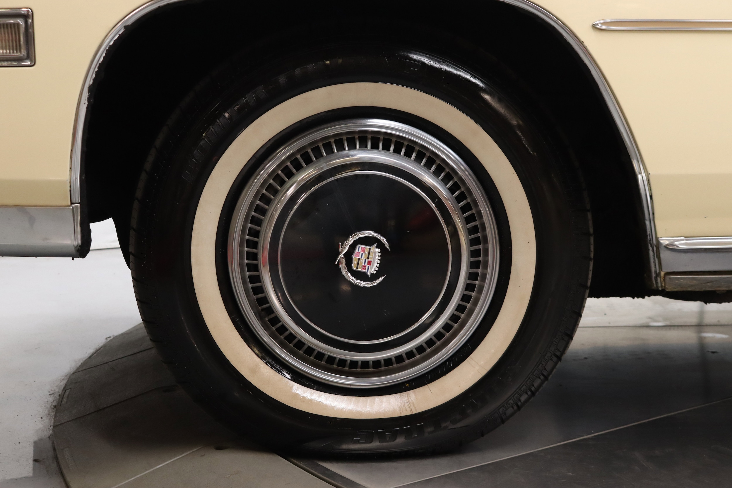 1976 Cadillac Eldorado 42