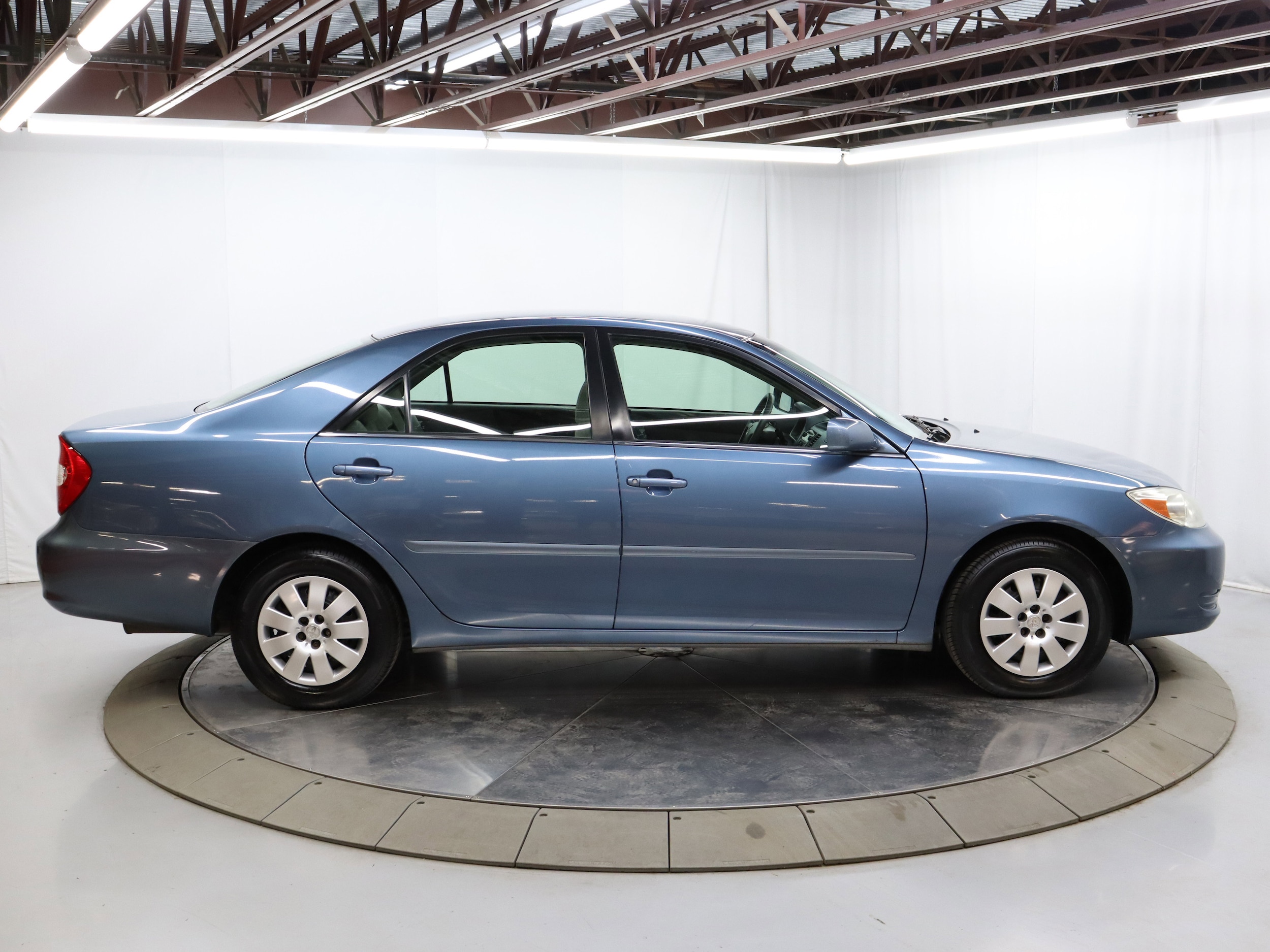 2003 Toyota Camry 8
