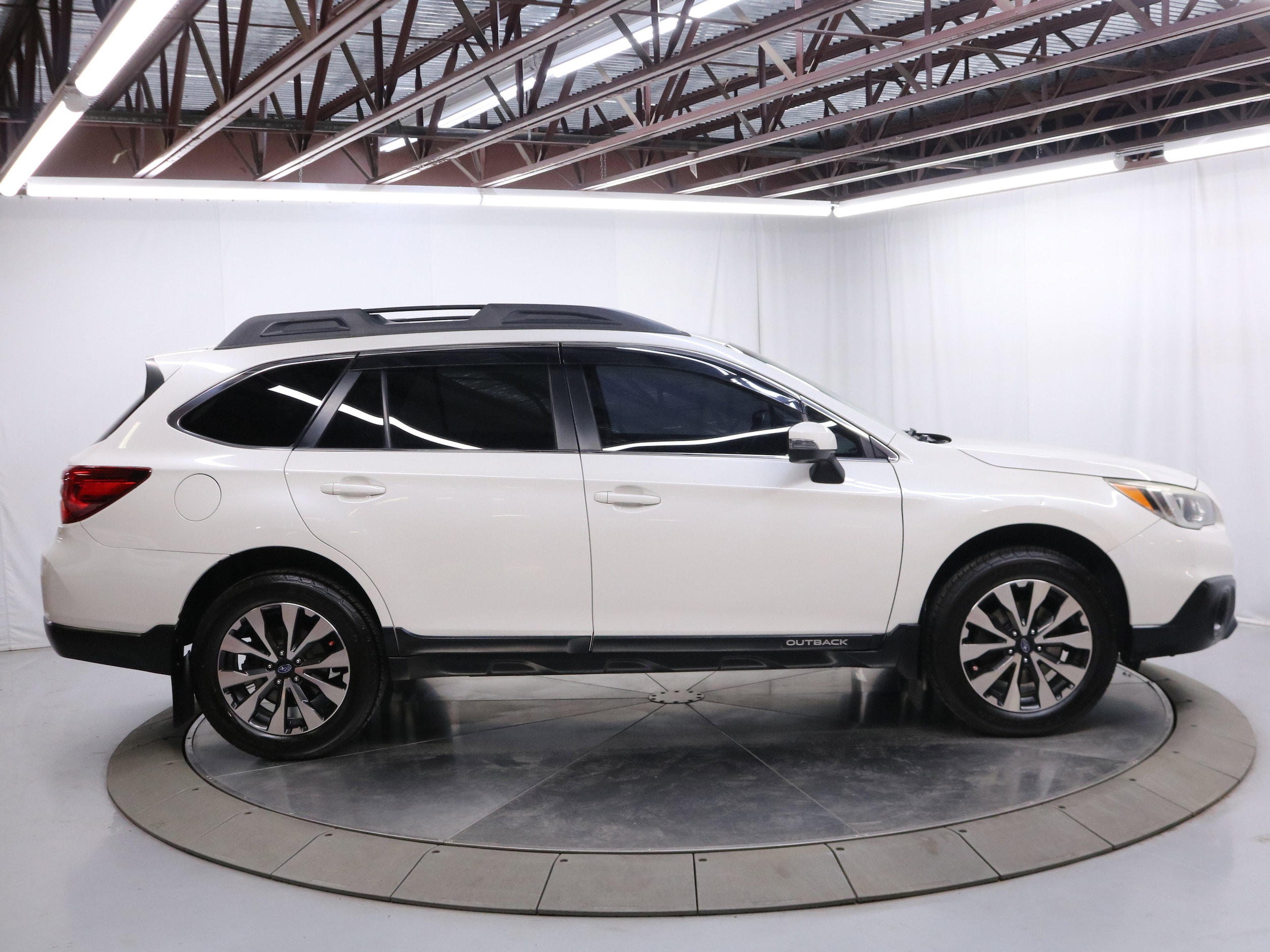 2016 Subaru Outback 8