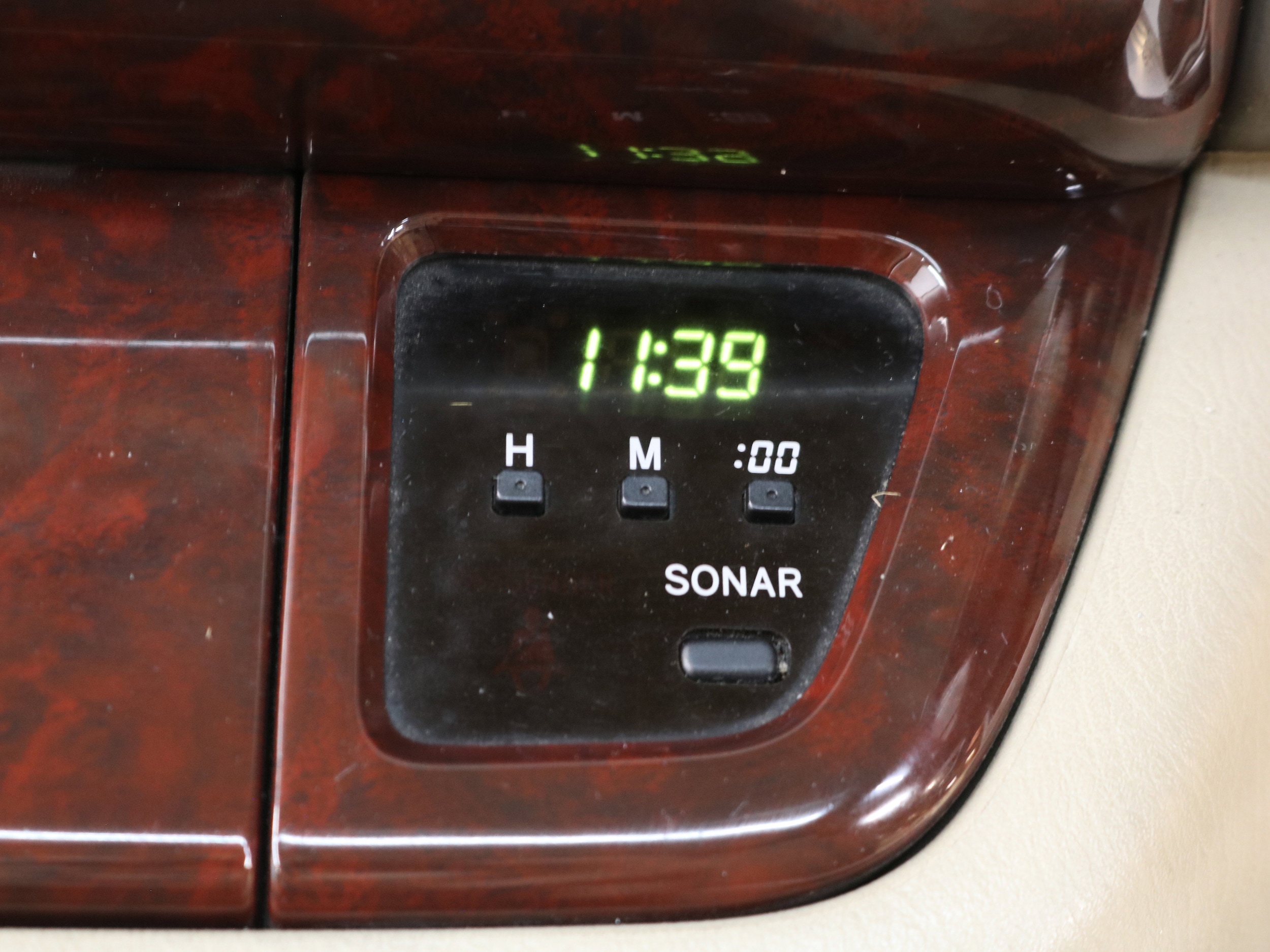 2000 Toyota Grand Hiace 14