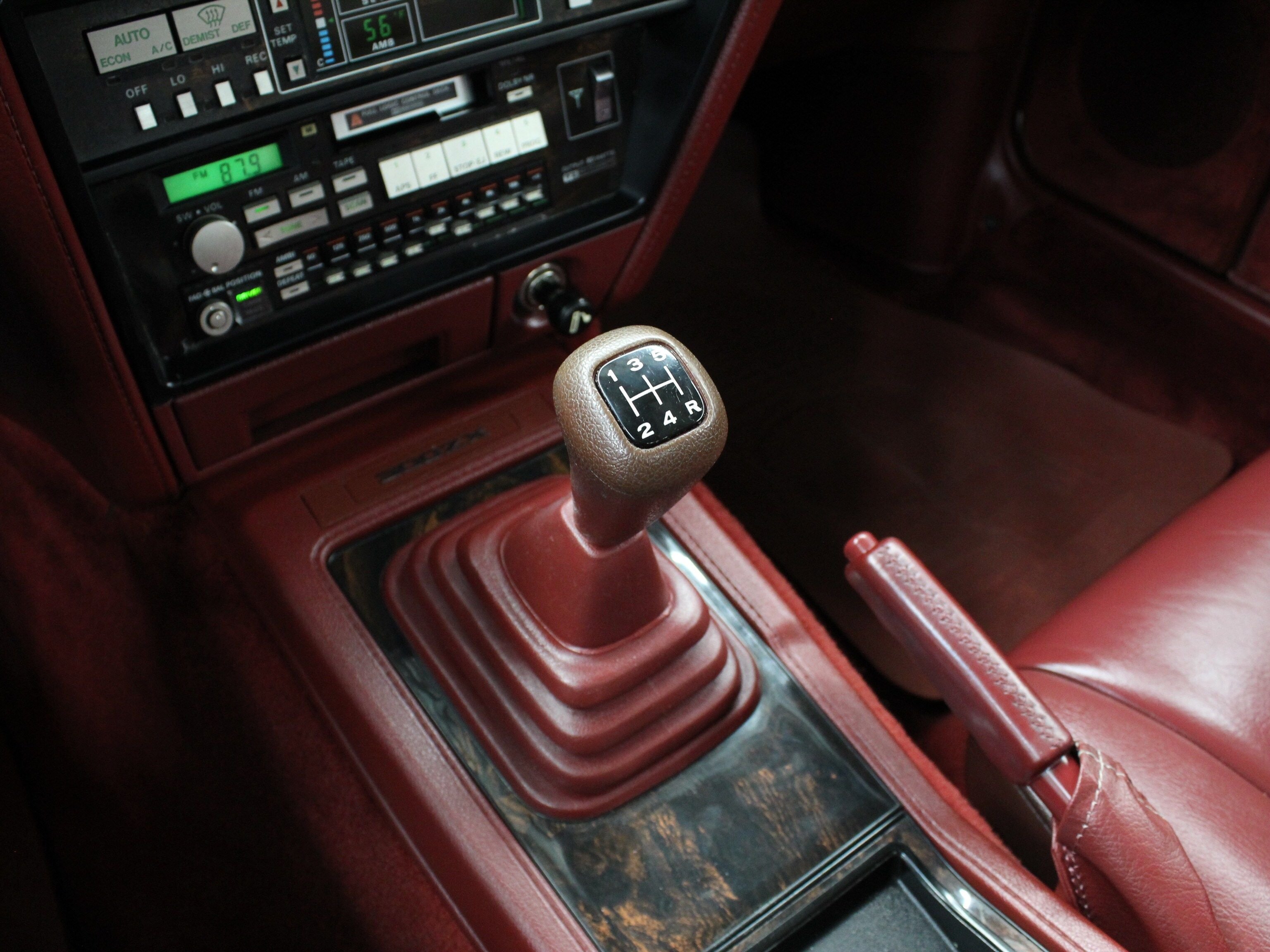 1985 Nissan 300ZX 15