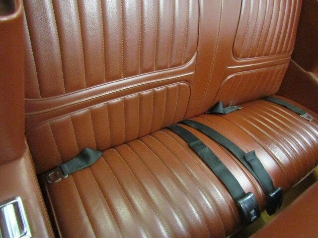 1971 Oldsmobile Cutlass Supreme 23