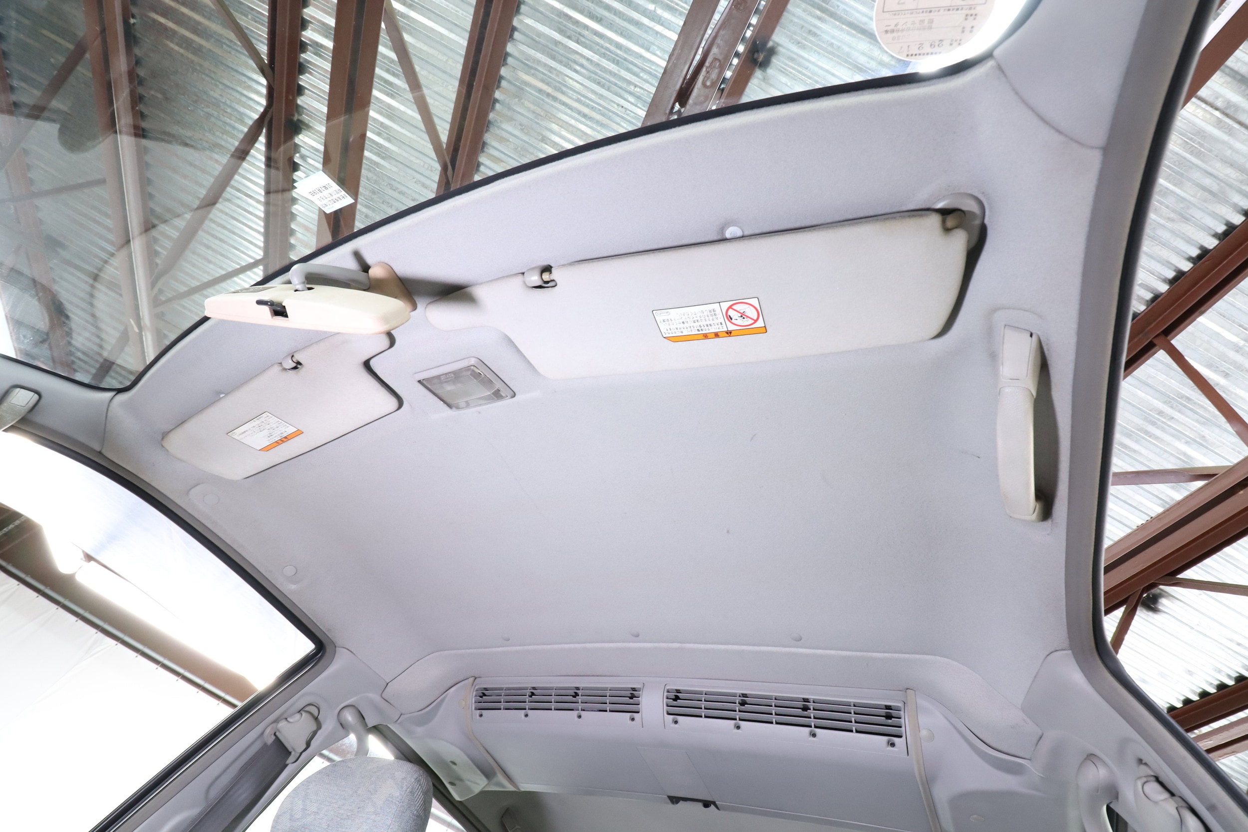 2000 Mitsubishi Delica 54