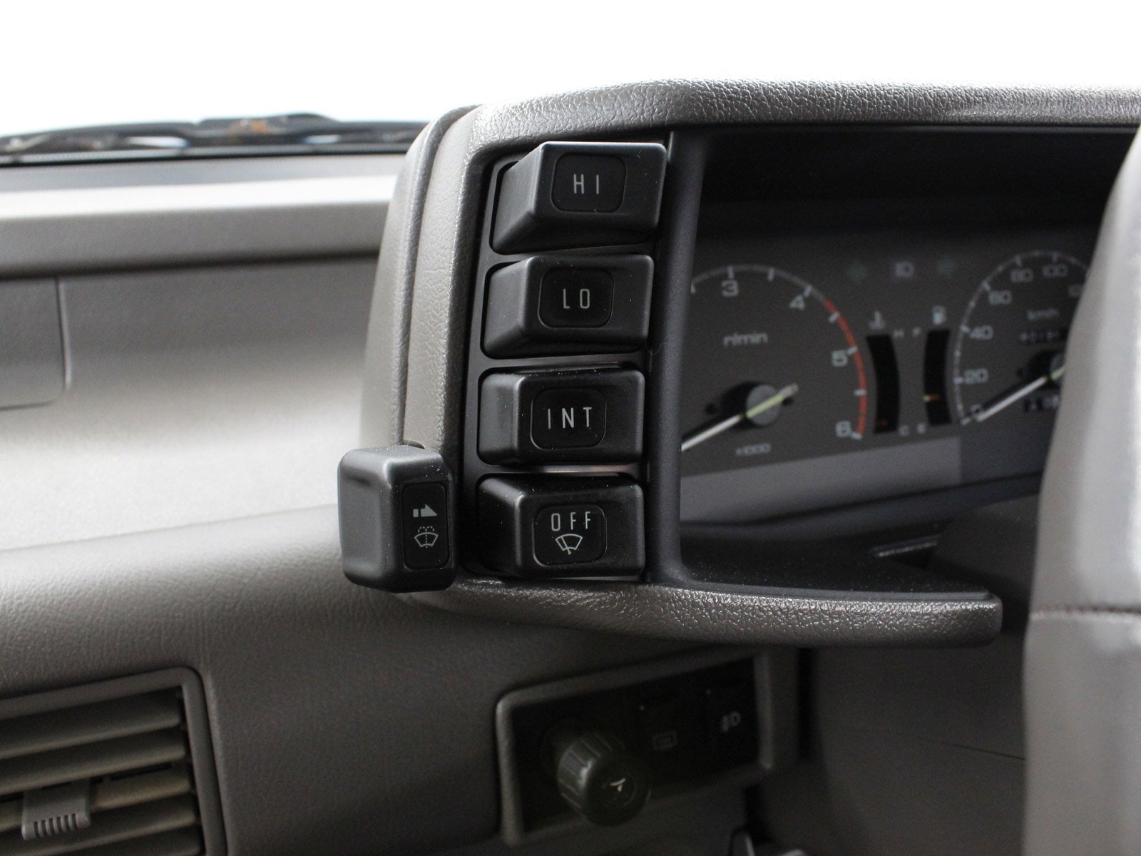 1995 Isuzu Mu 38