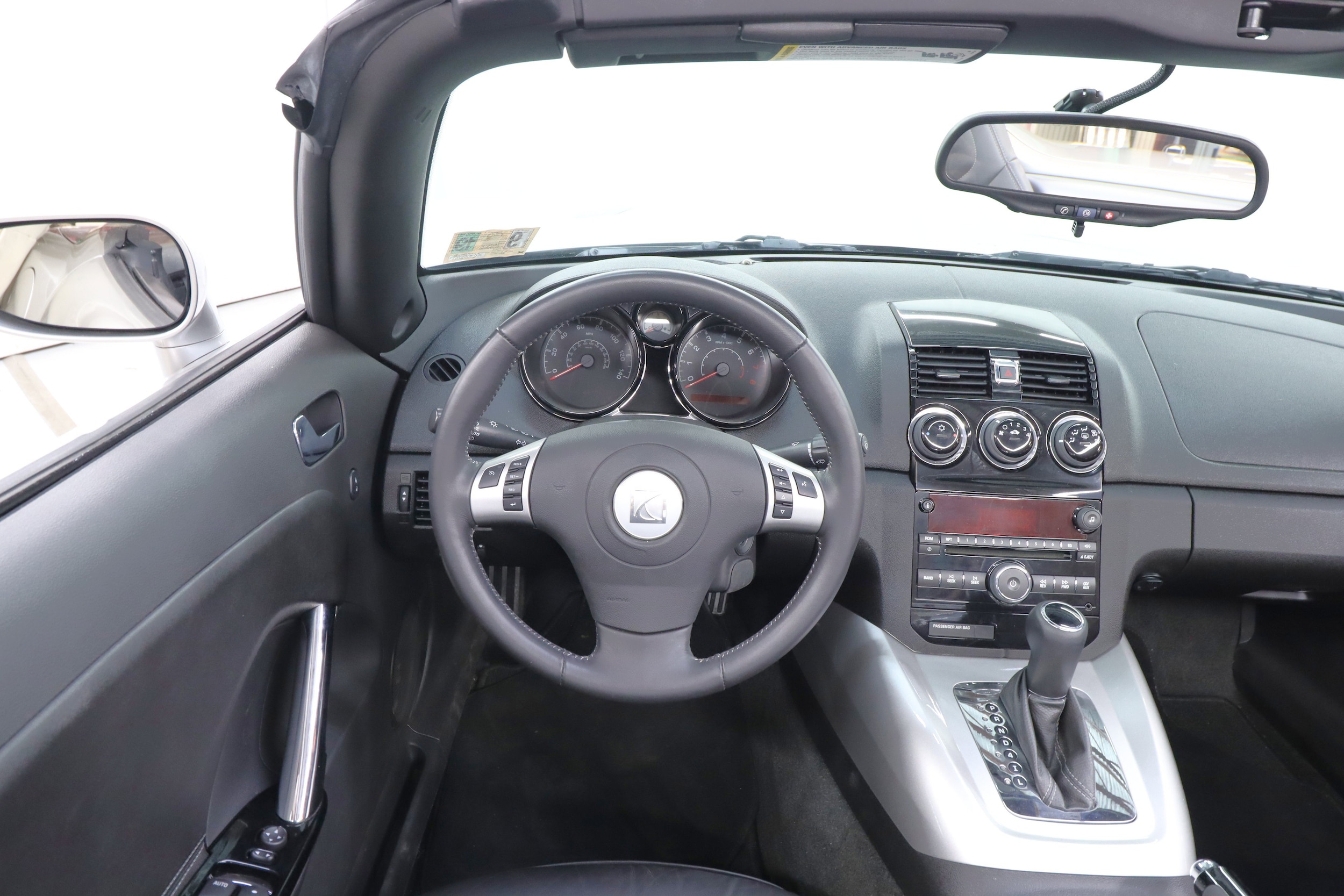 2007 Saturn Sky 12