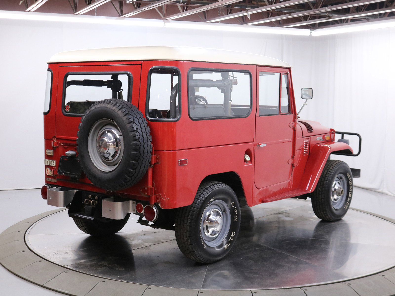1971 Toyota Land Cruiser 7