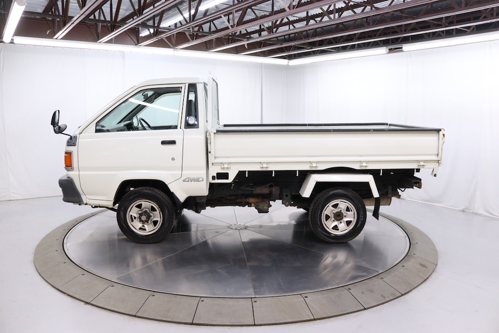 Used 1997 Toyota Town Ace Dump Truck