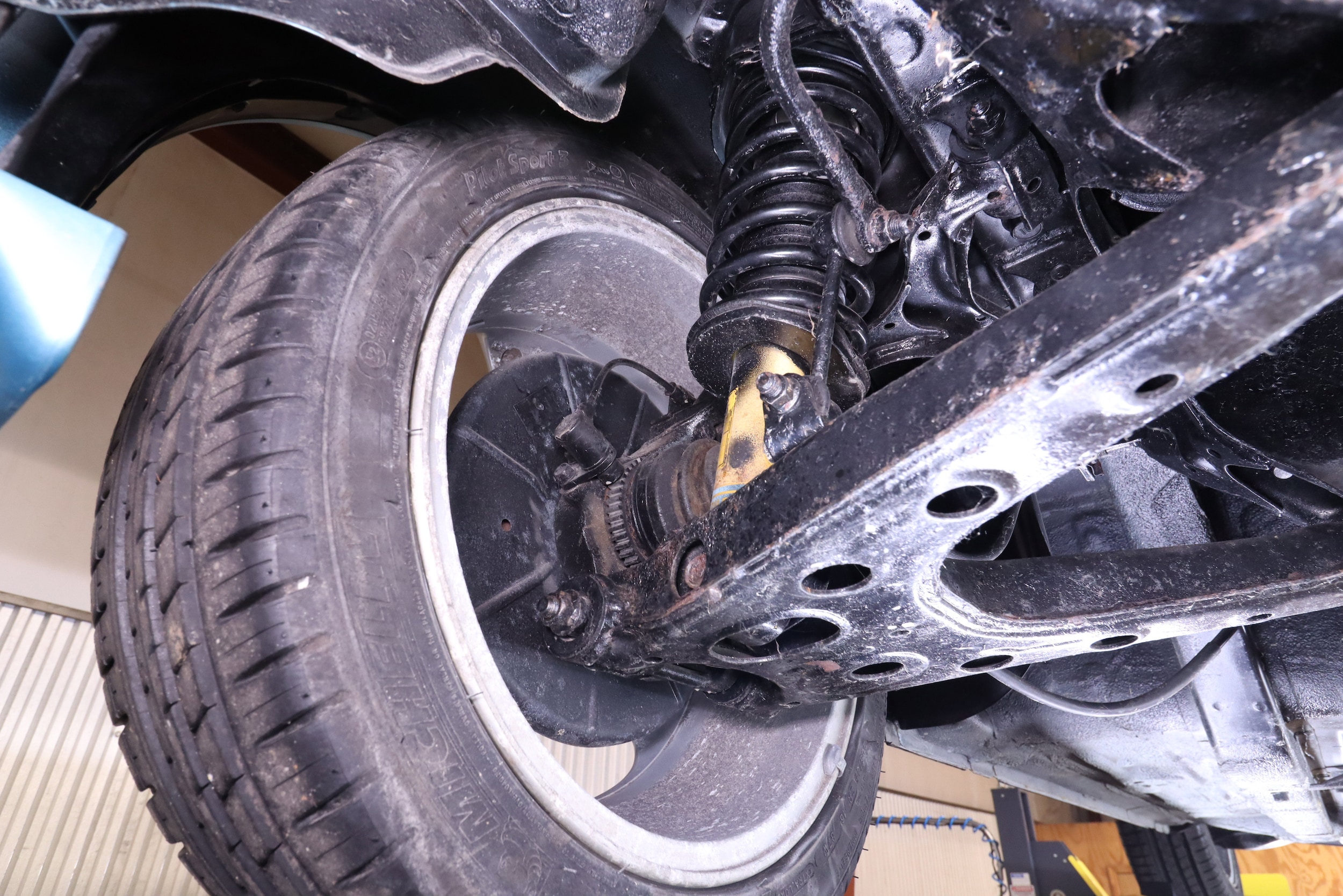 2000 Mazda Roadster 47