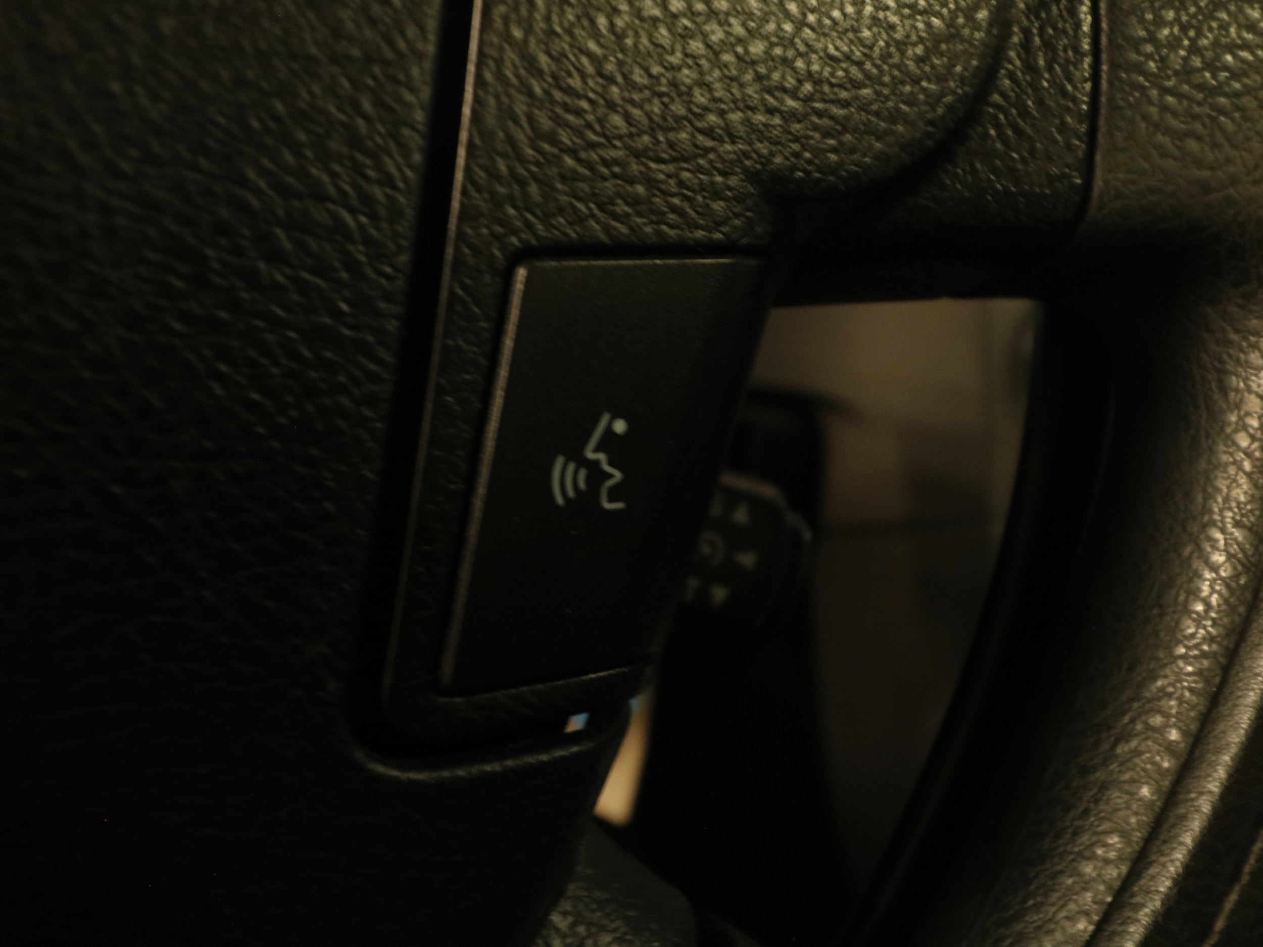 2012 Toyota Tundra 4WD Truck 56