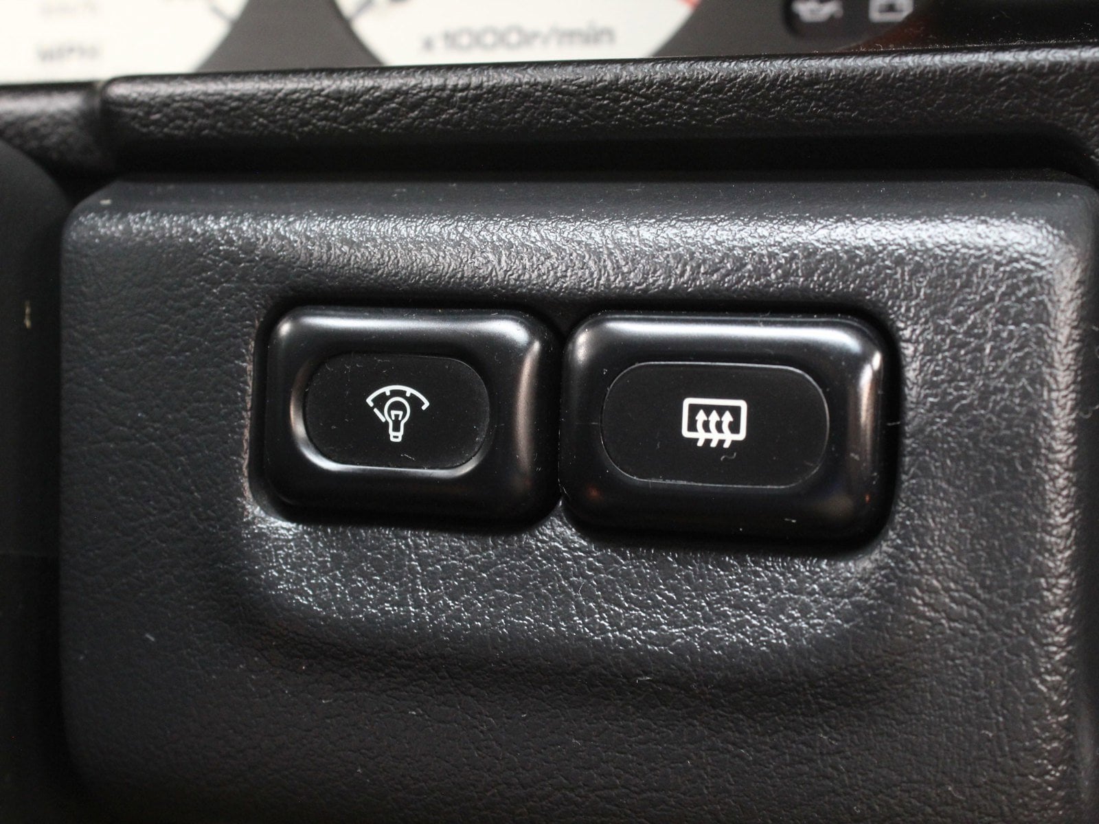 1992 Nissan Maxima 46