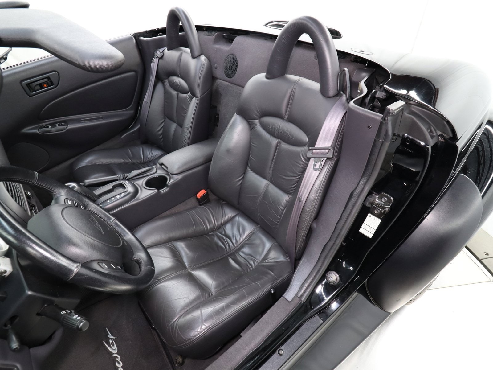 1999 Plymouth Prowler 38
