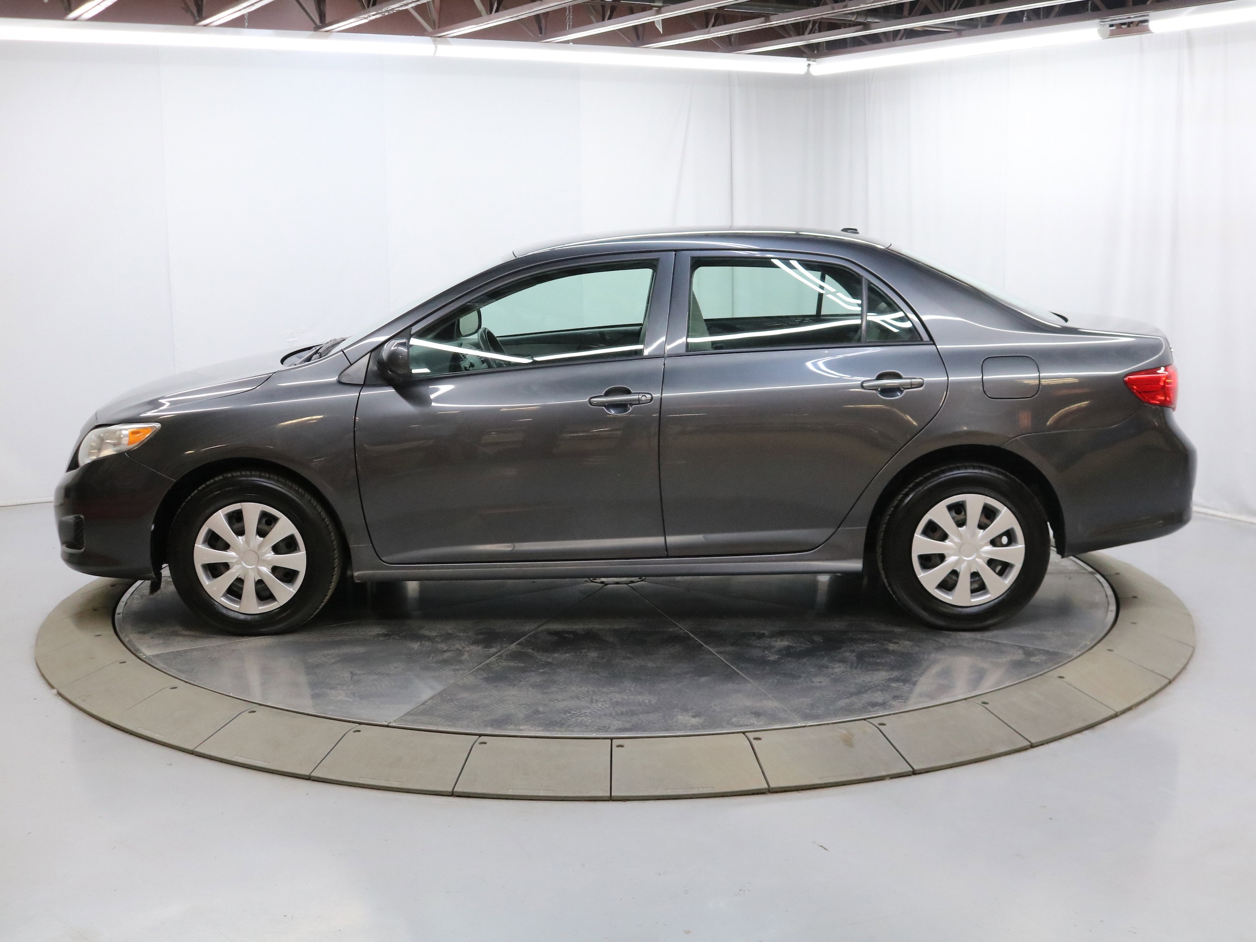 2010 Toyota Corolla 4