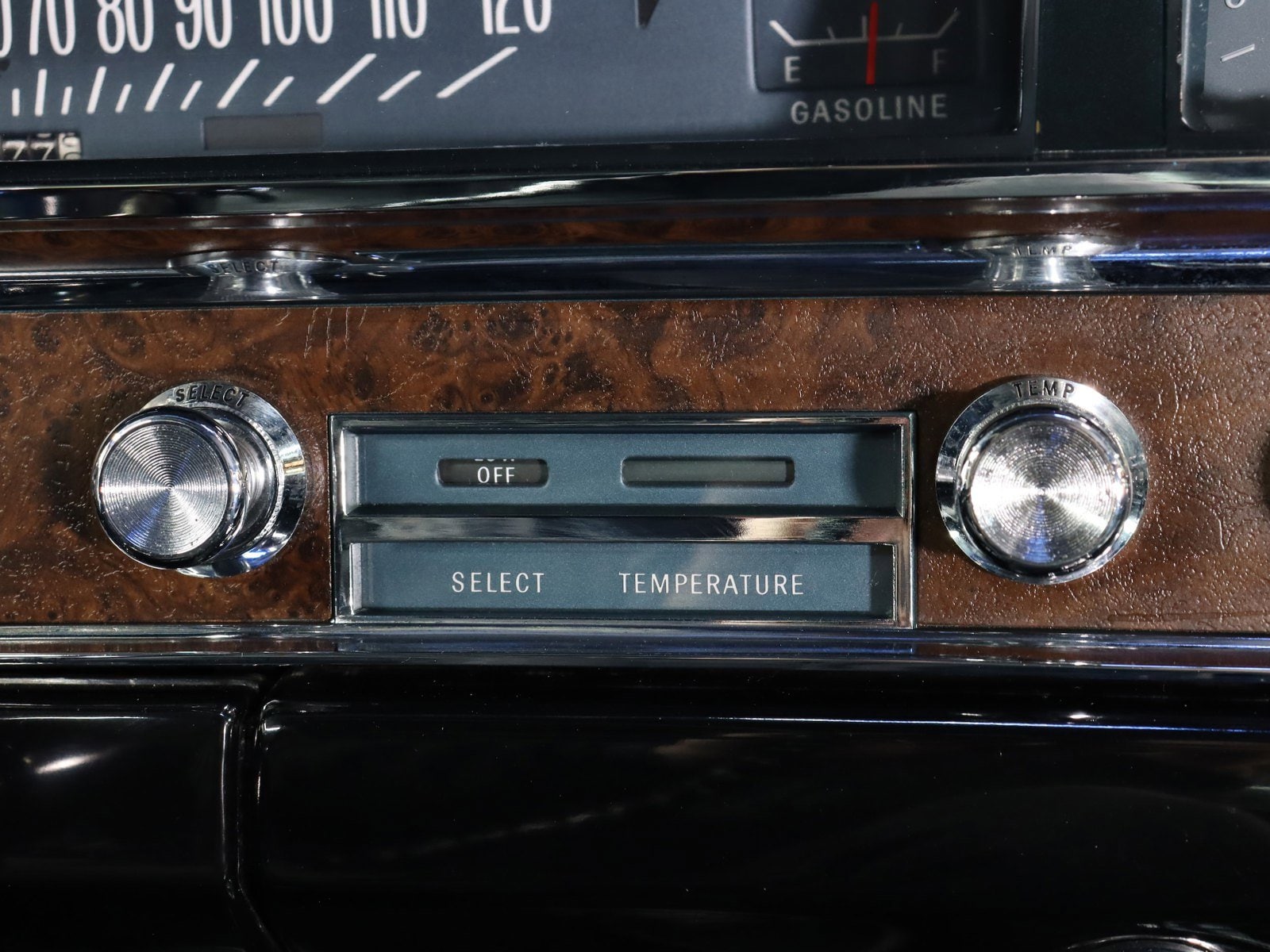 1967 Pontiac Grand Prix 12