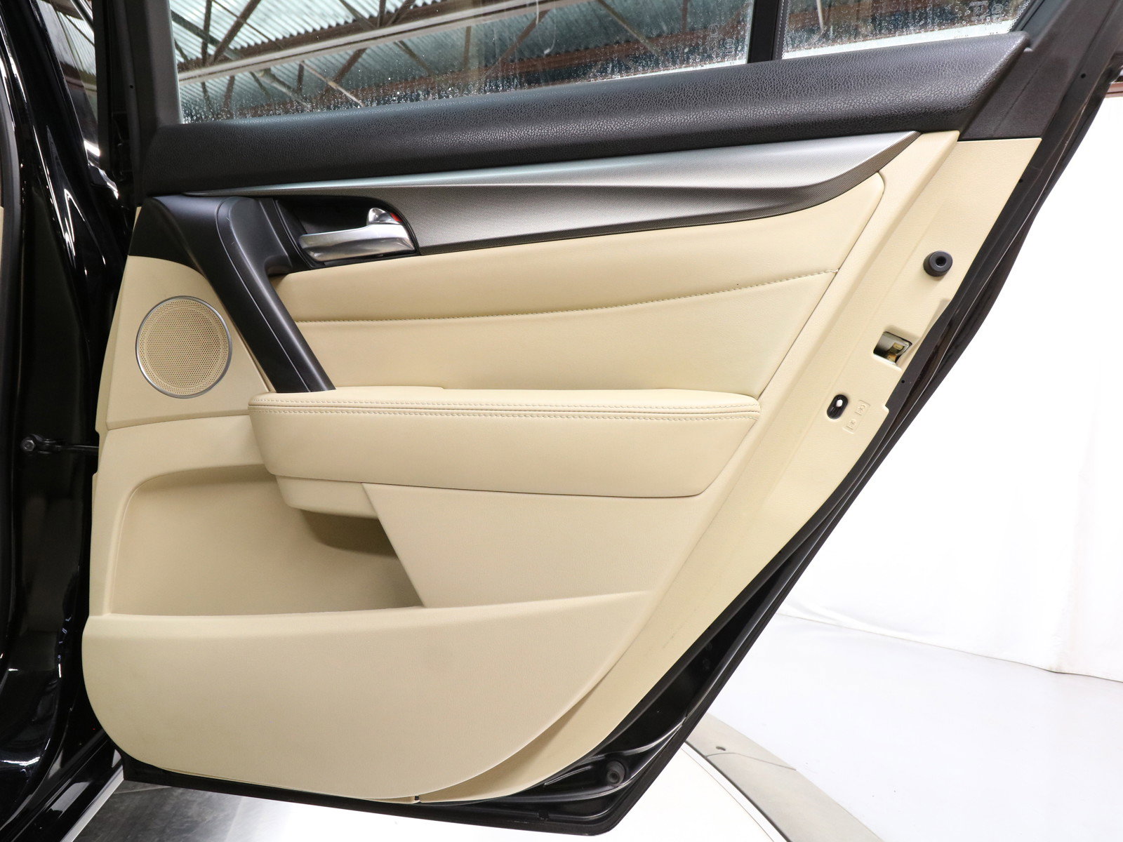 2012 Acura TL 23