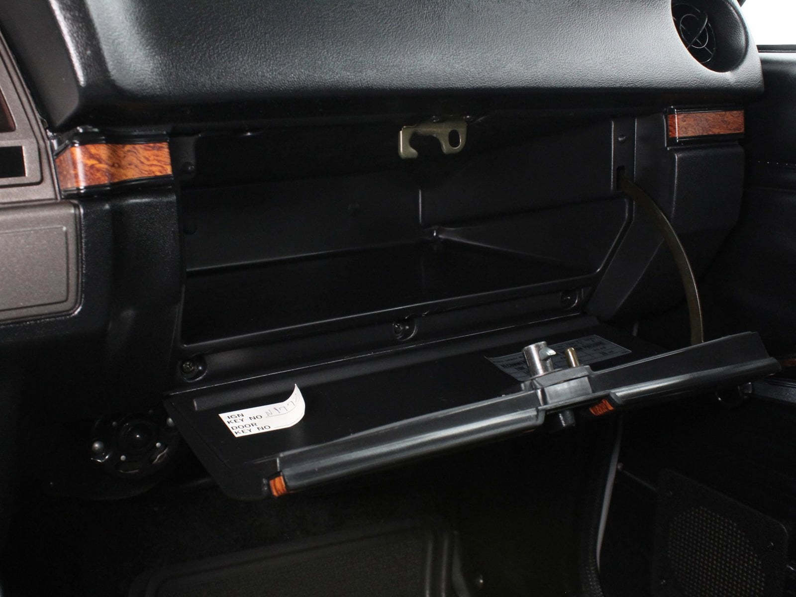 1980 Datsun 510 44