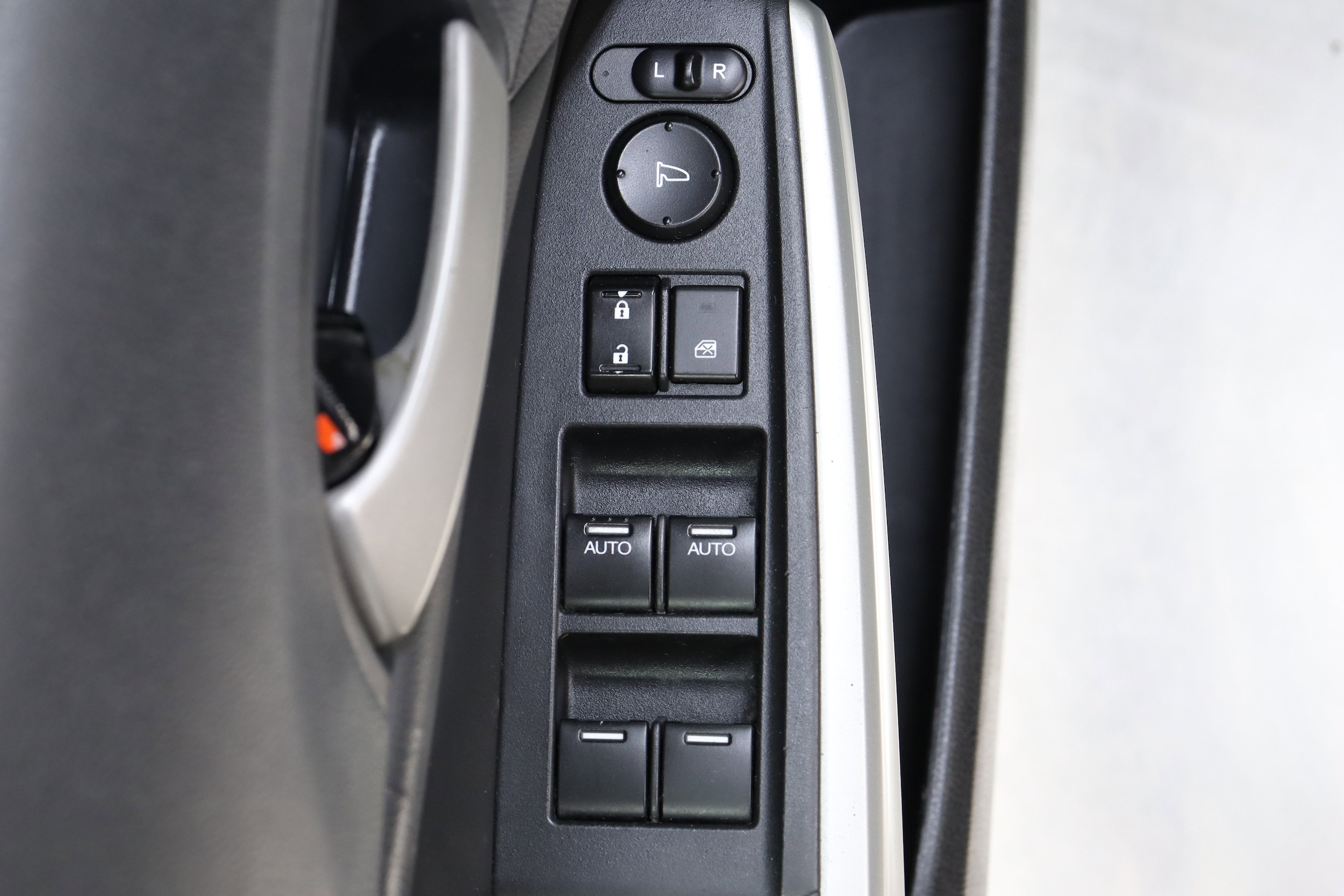 2009 Honda Accord Sdn 52