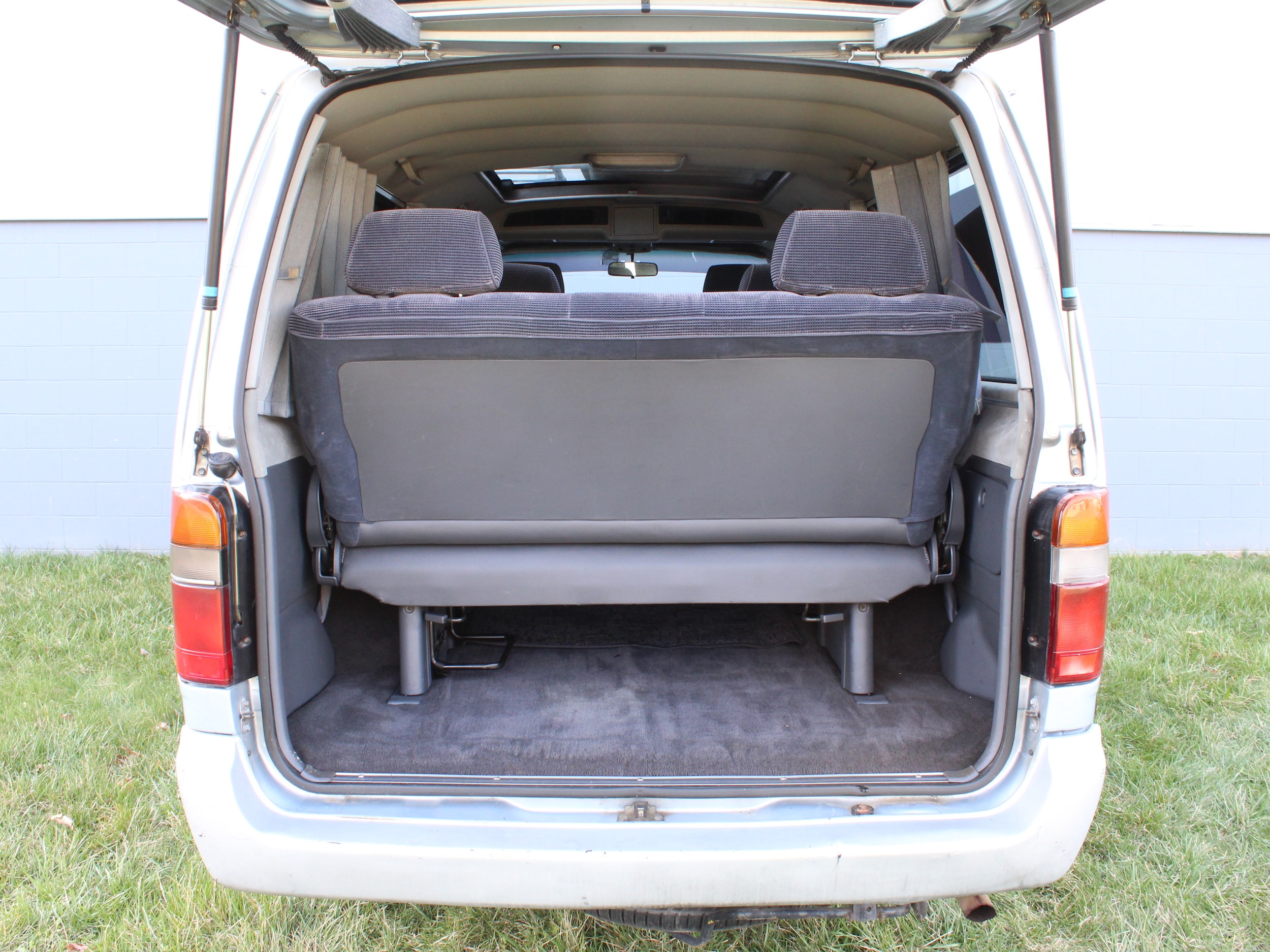 1991 Toyota Hiace 24