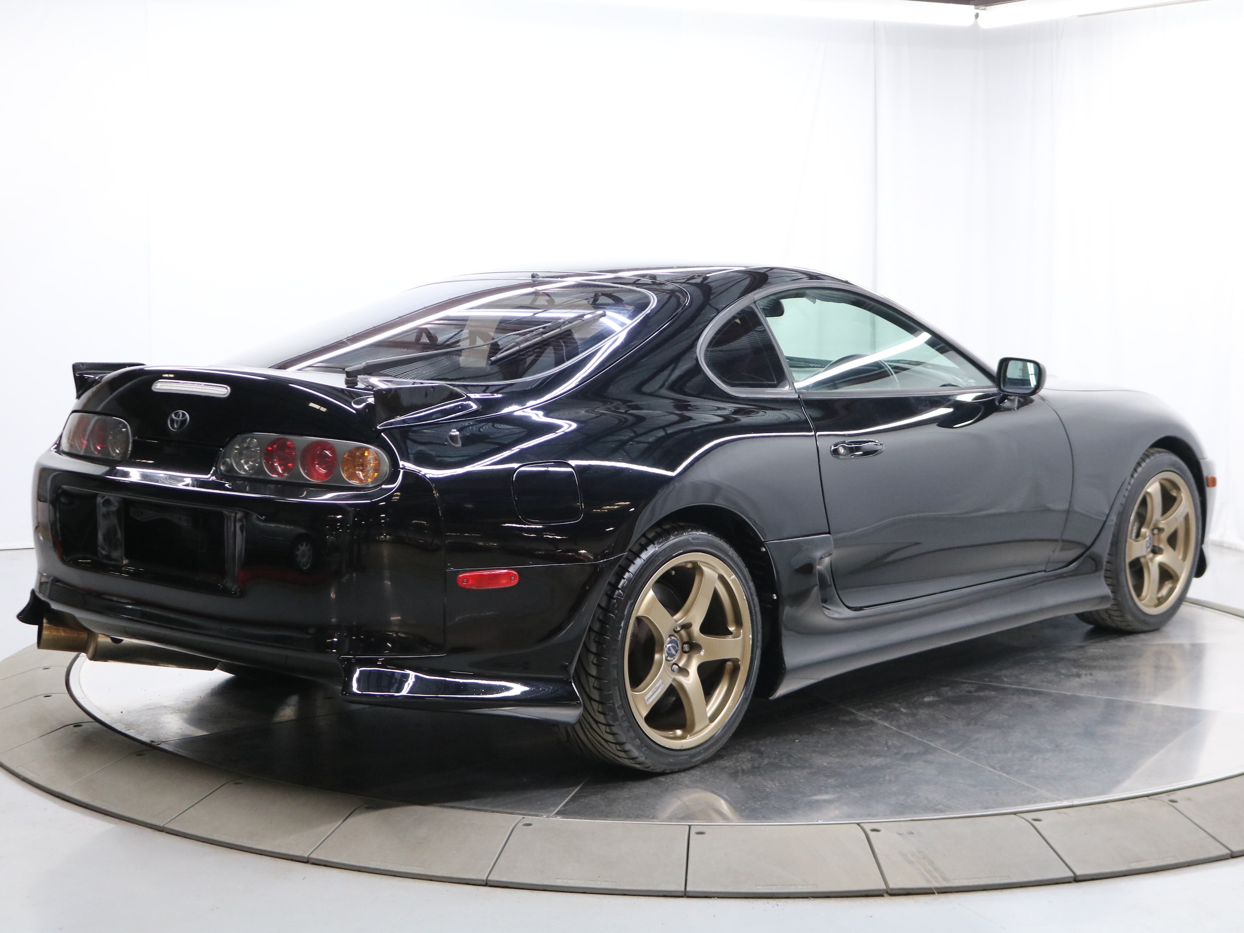 1997 Toyota Supra 7