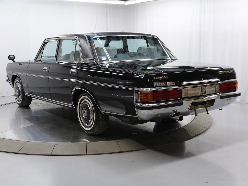 Used 1988 Nissan President Sedan