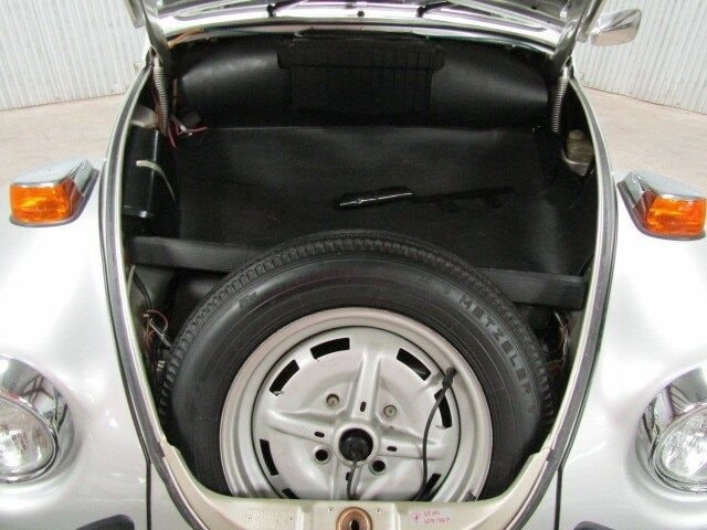 1977 Volkswagen Beetle 23