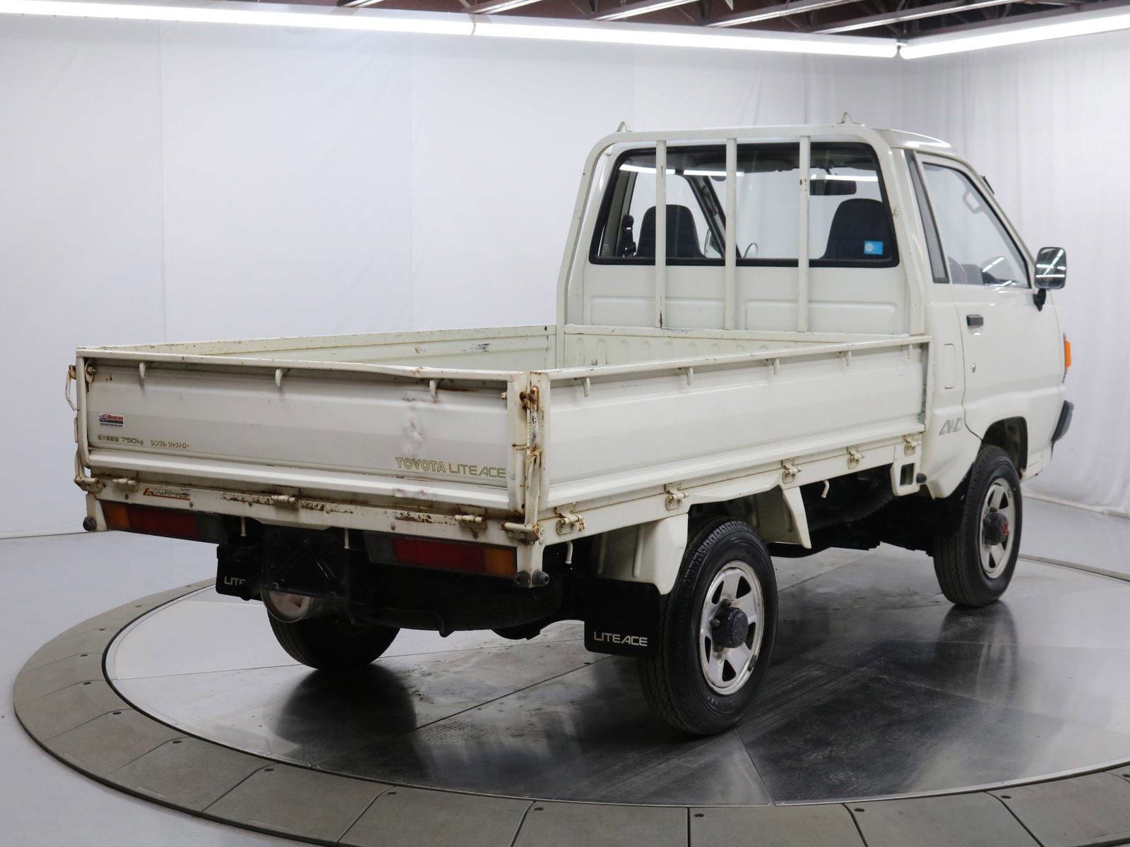1998 Toyota Liteace 7