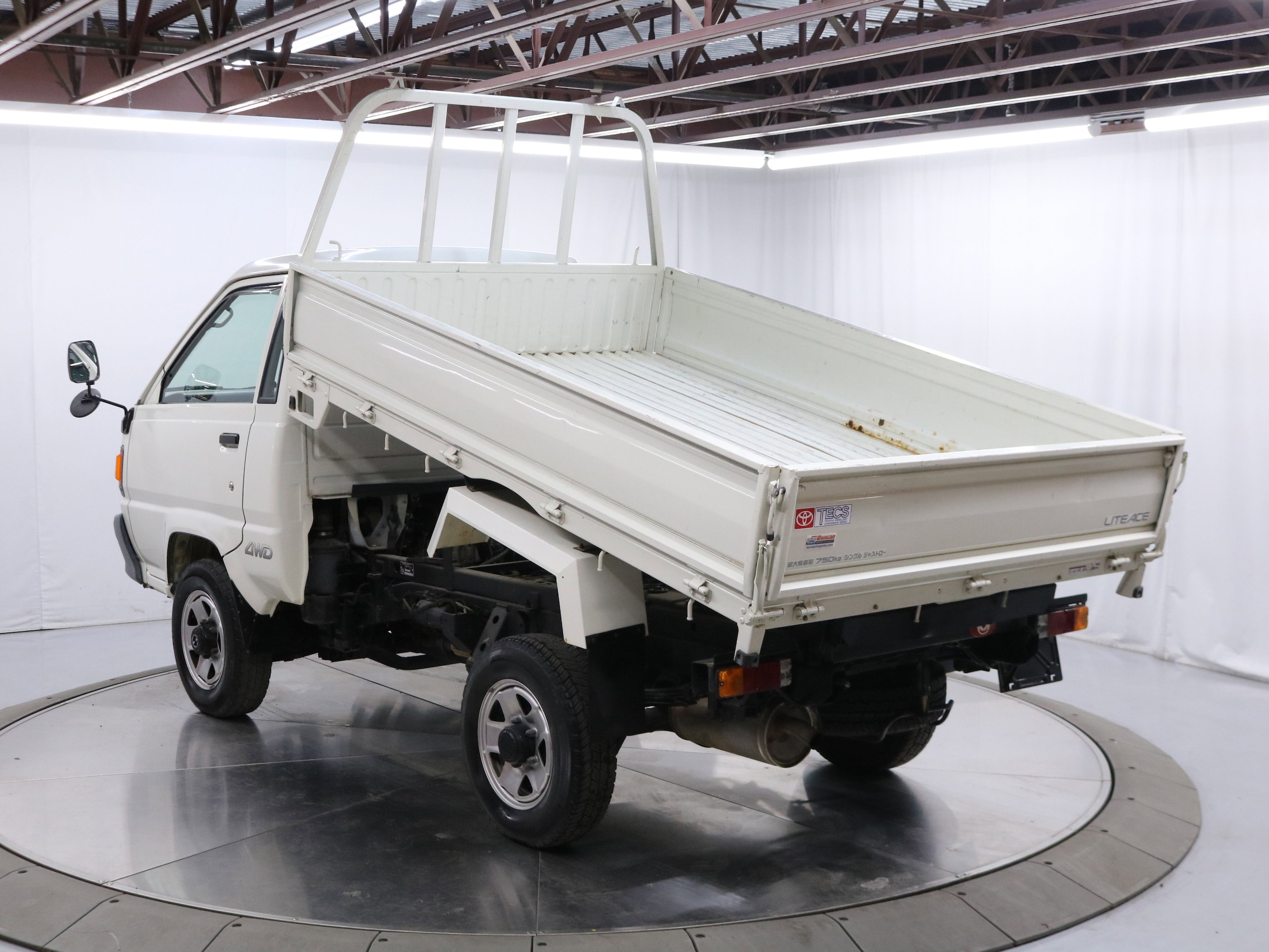 1997 Toyota Liteace 13