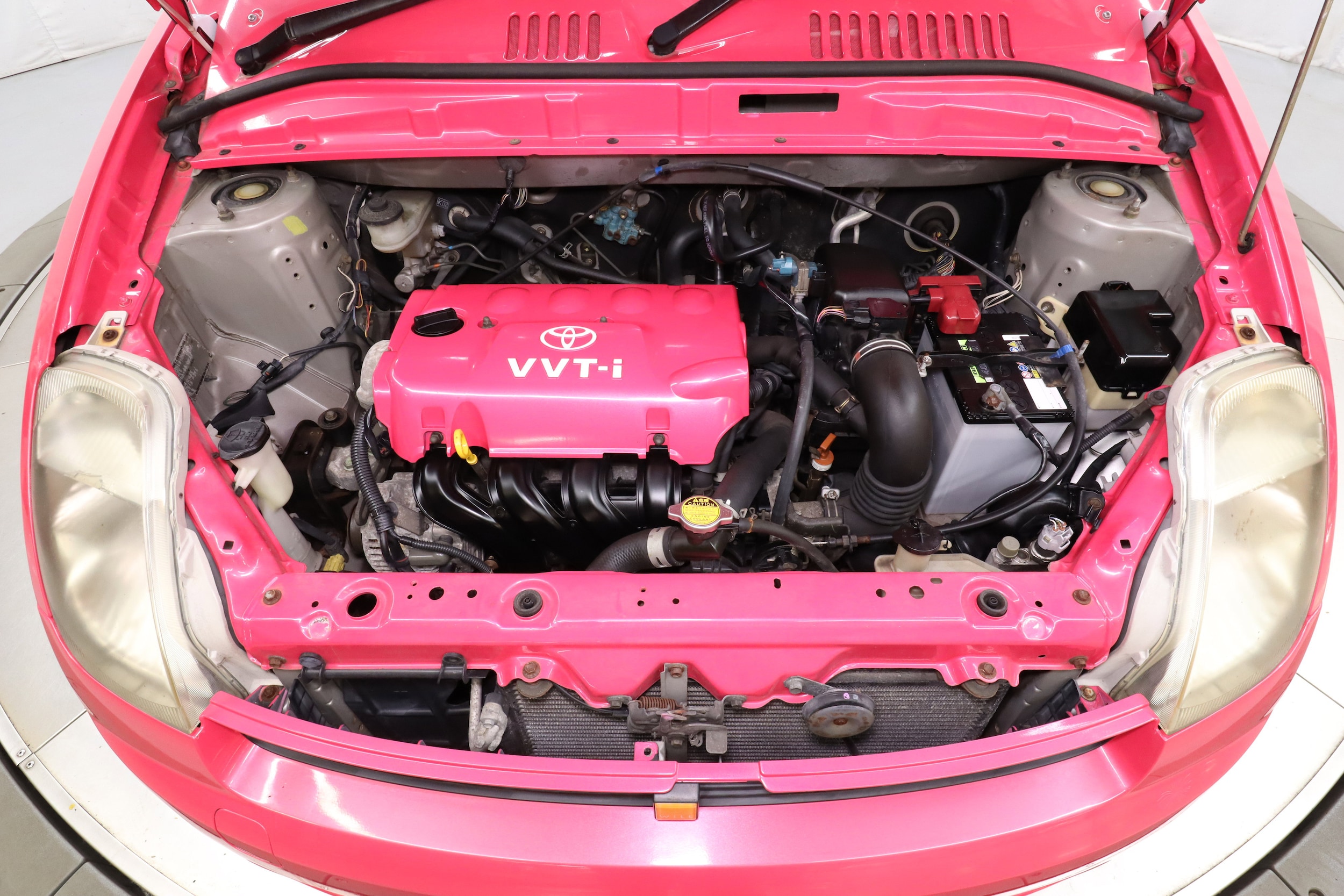 2000 Toyota Will 26