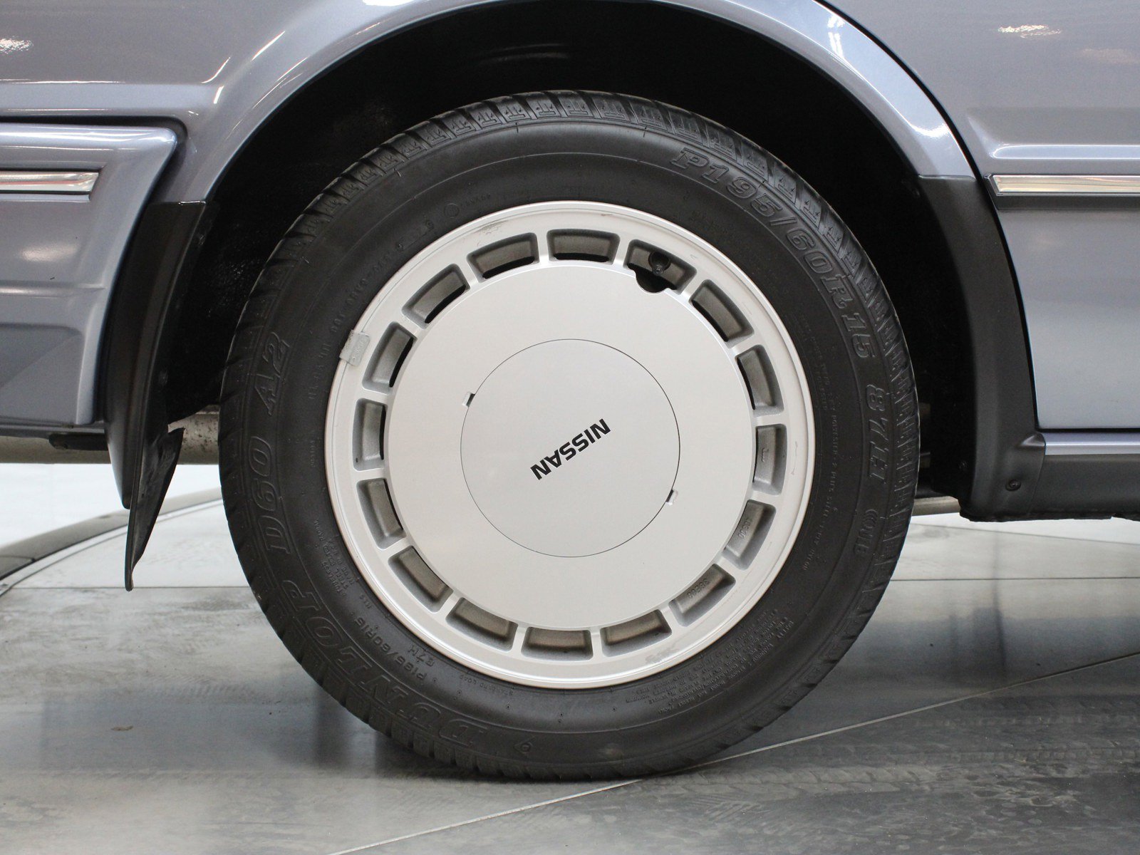 1987 Nissan Maxima 62