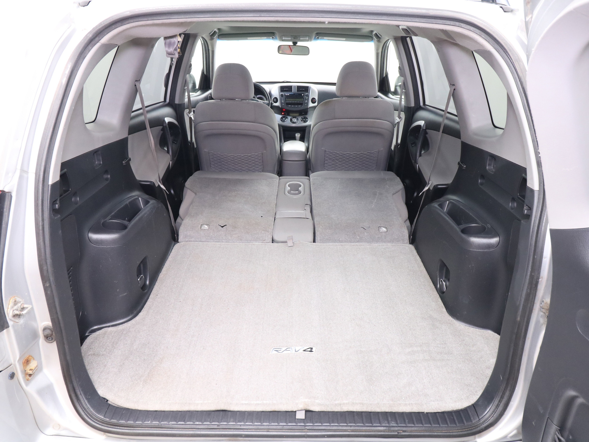 2008 Toyota RAV-4 30