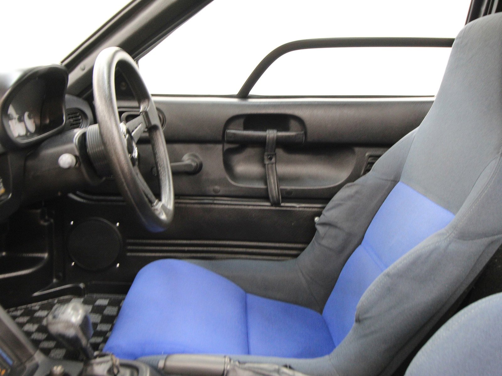 1994 Suzuki Cara 28