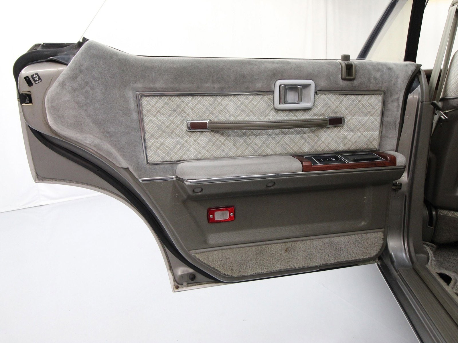 1983 Nissan Gloria 19