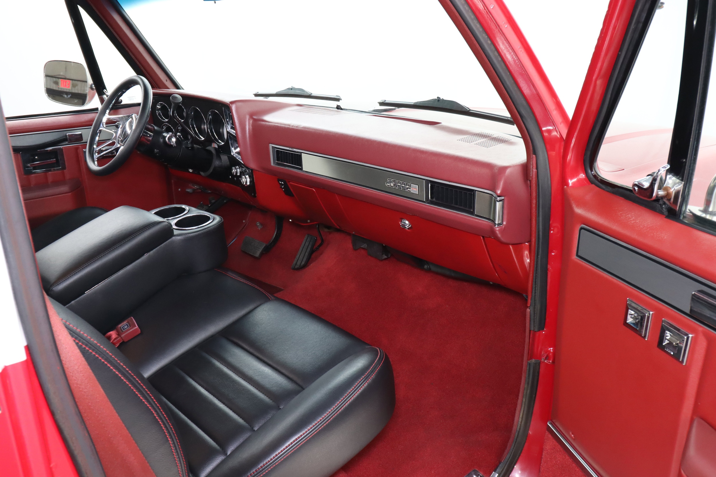 1983 GMC Sierra 17