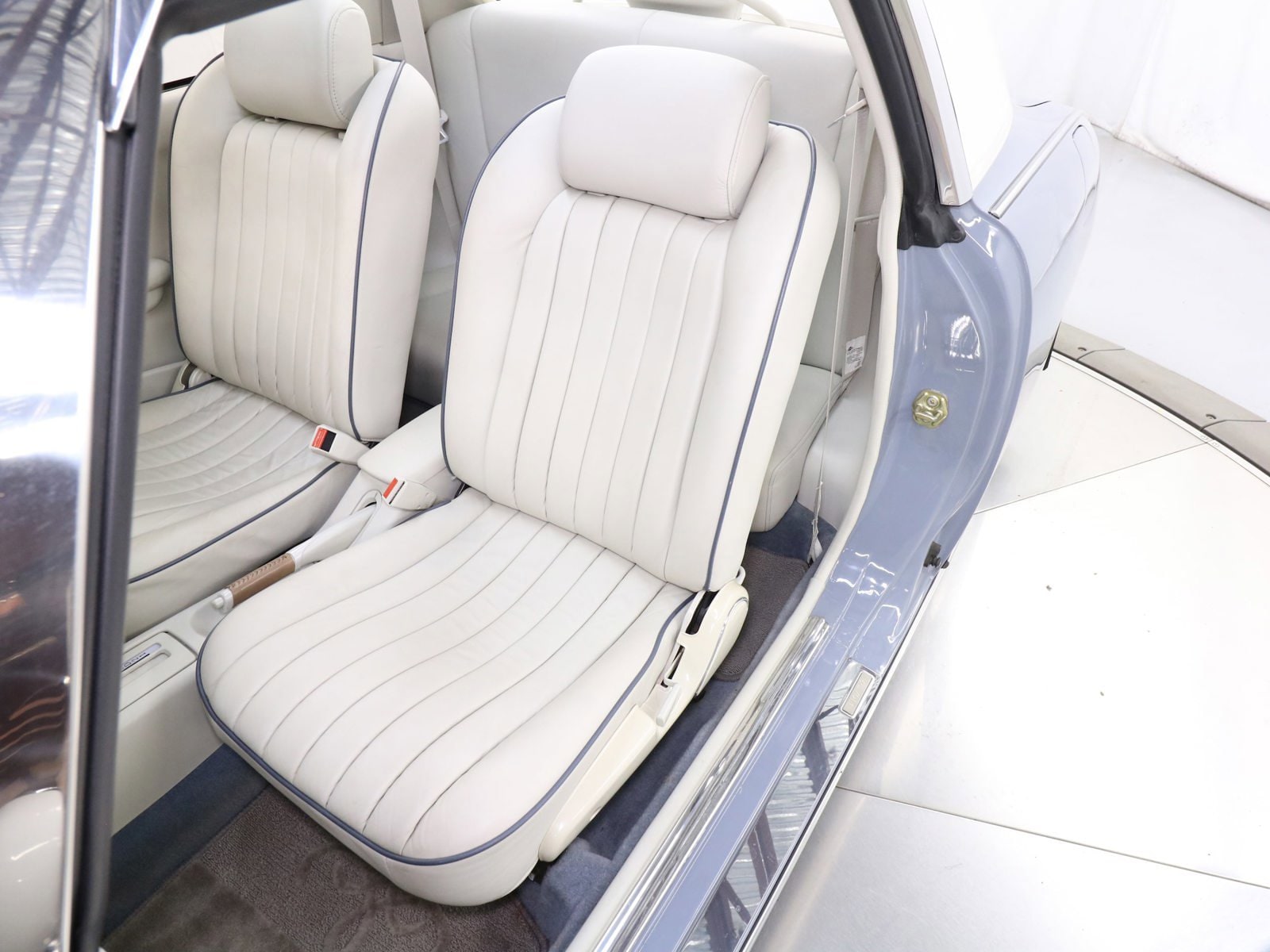 1991 Nissan Figaro 21