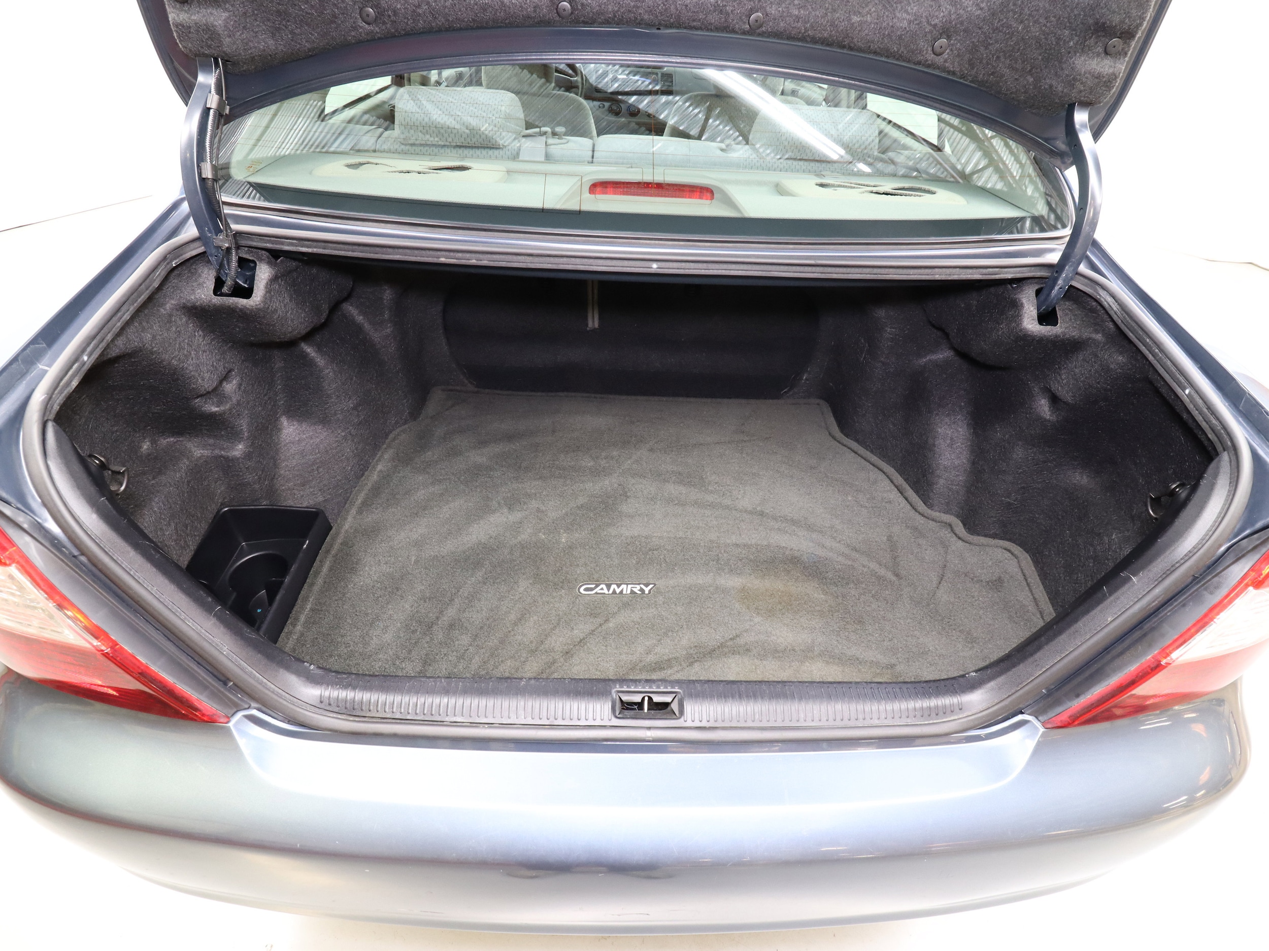 2003 Toyota Camry 27