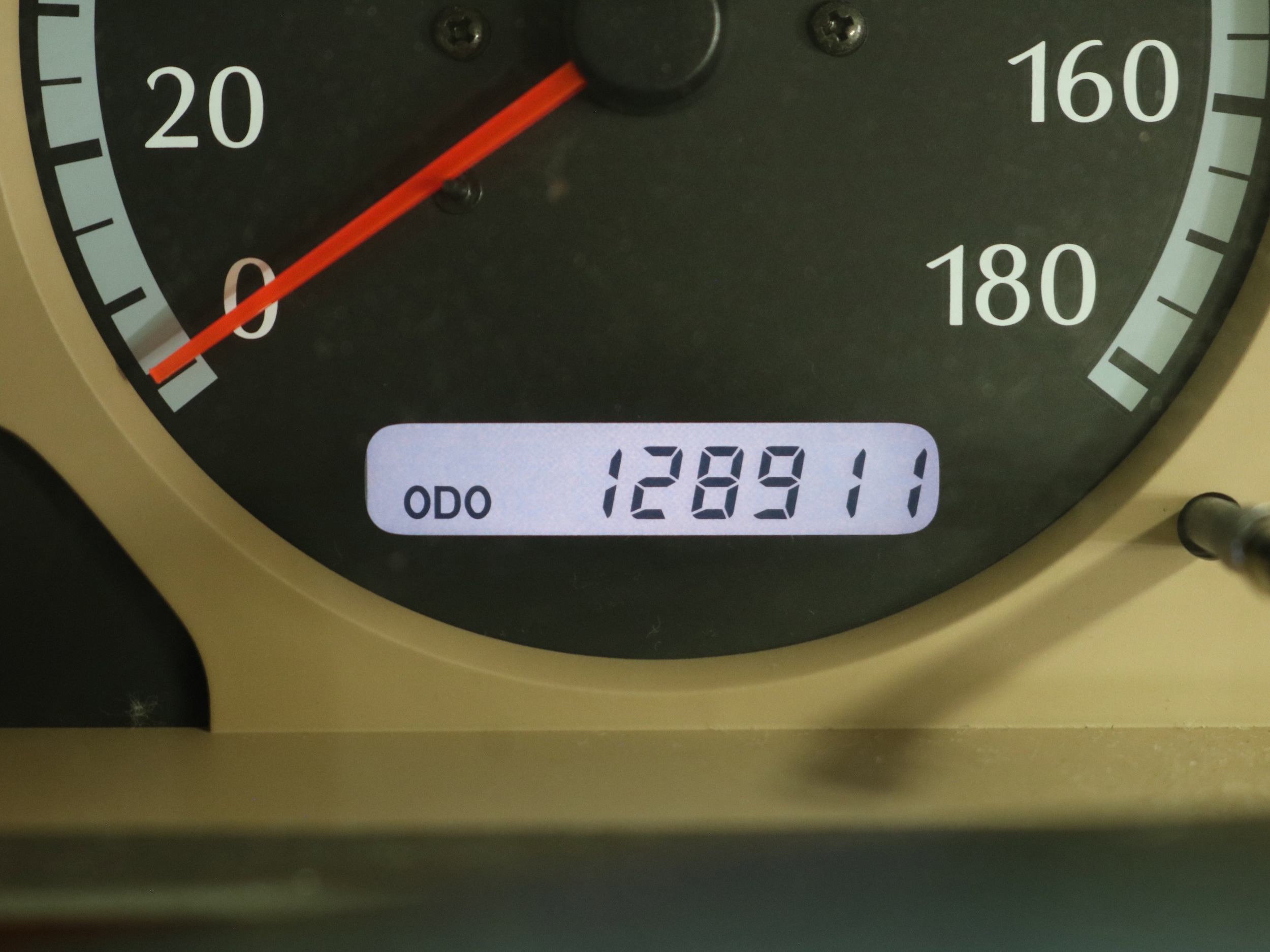 1999 Nissan Presage 51