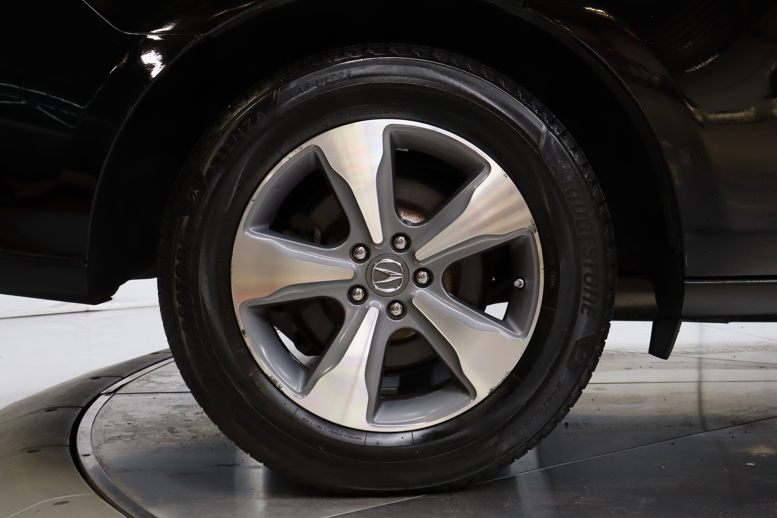 2014 Acura MDX 34