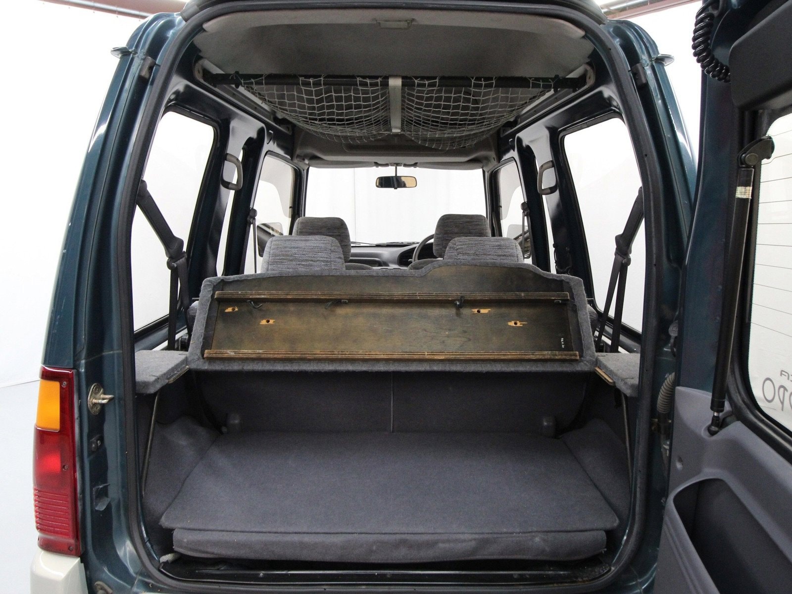 1994 Mitsubishi Minica 25