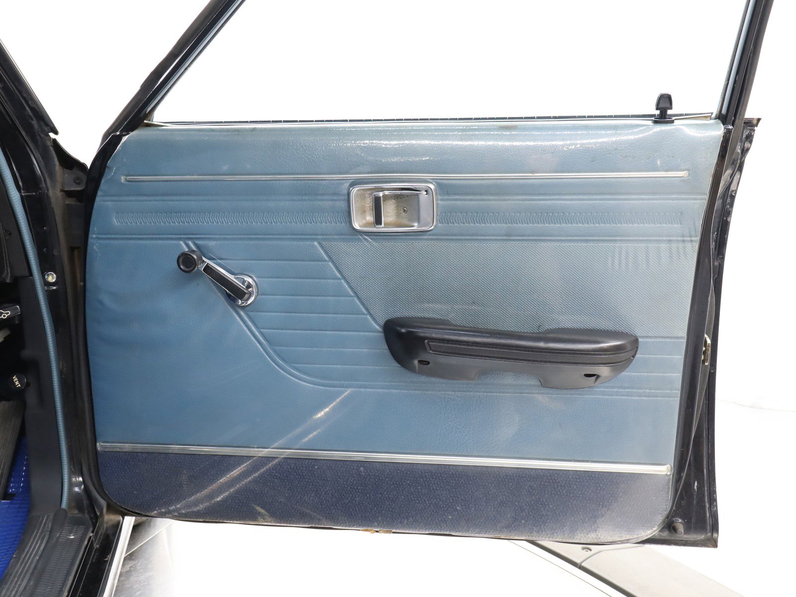 1974 Nissan Cedric 23