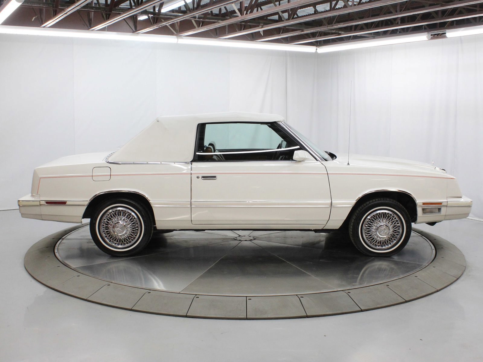 1982 Chrysler Lebaron 8
