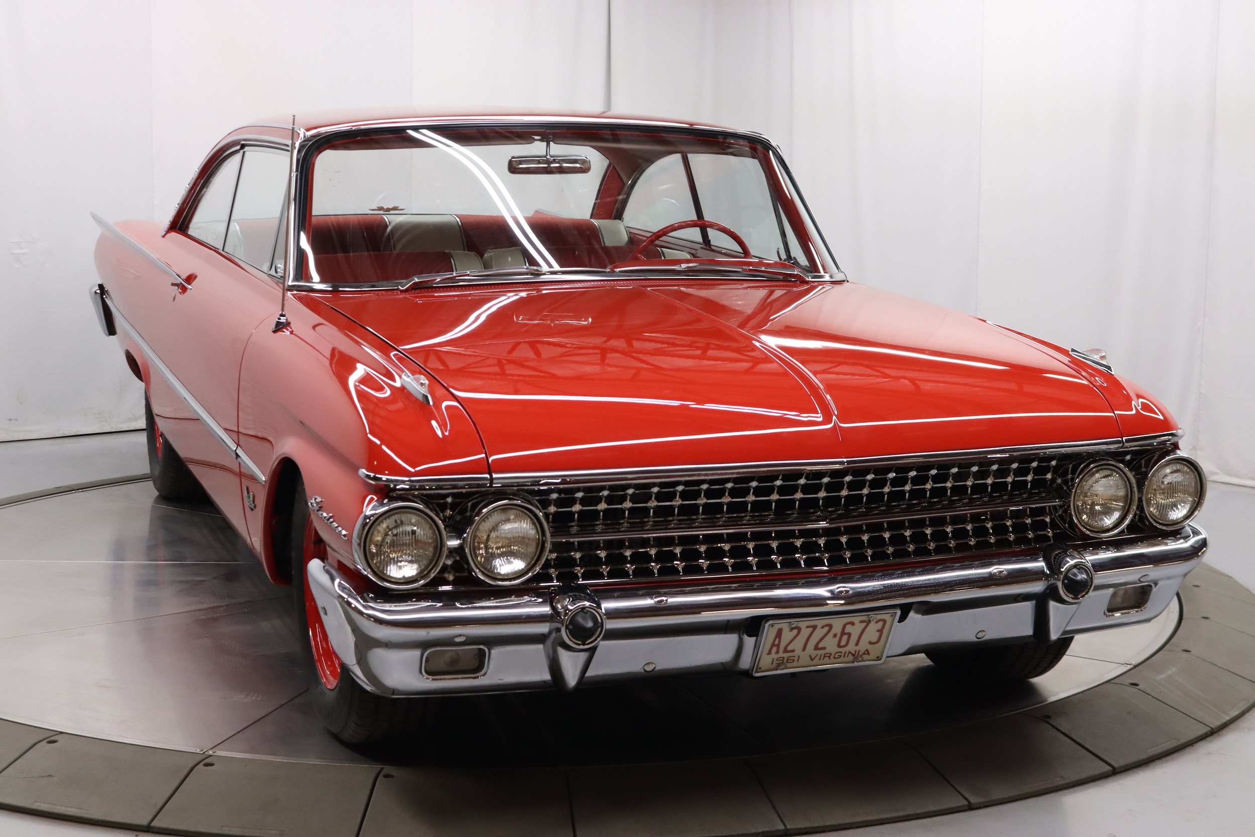 1961 Ford Galaxie 3