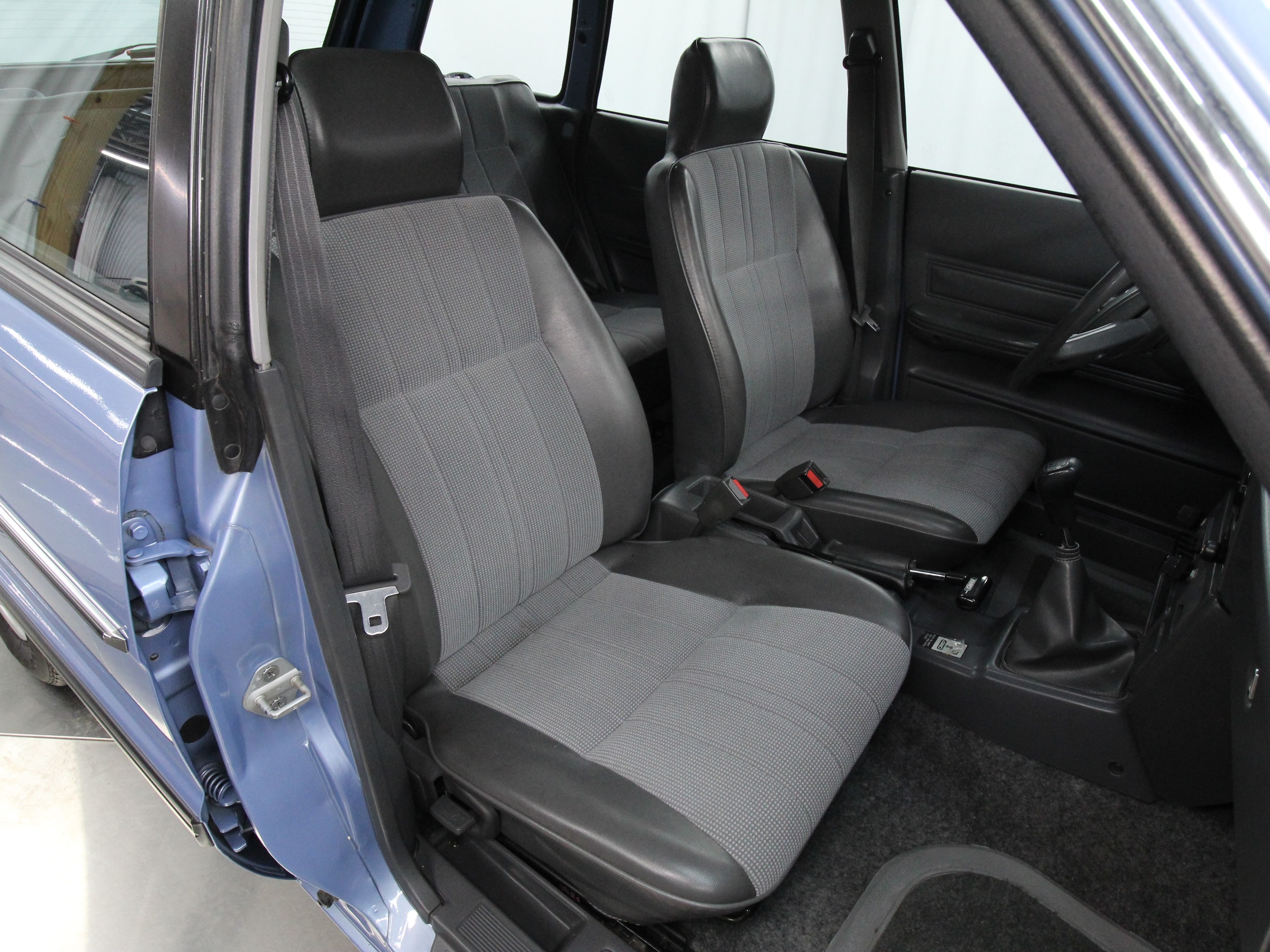 1984 Subaru DL 17