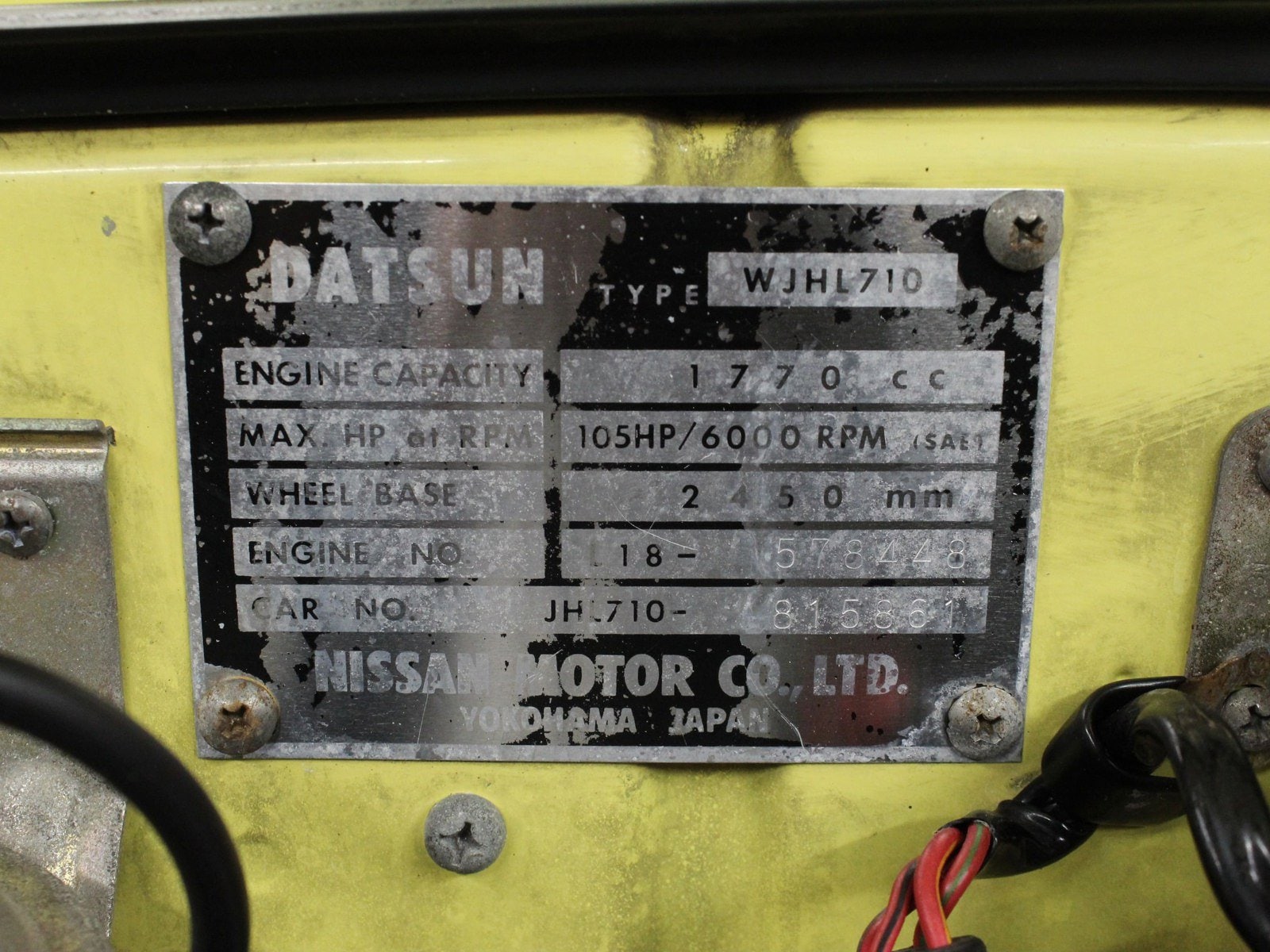 1974 Datsun 710 114