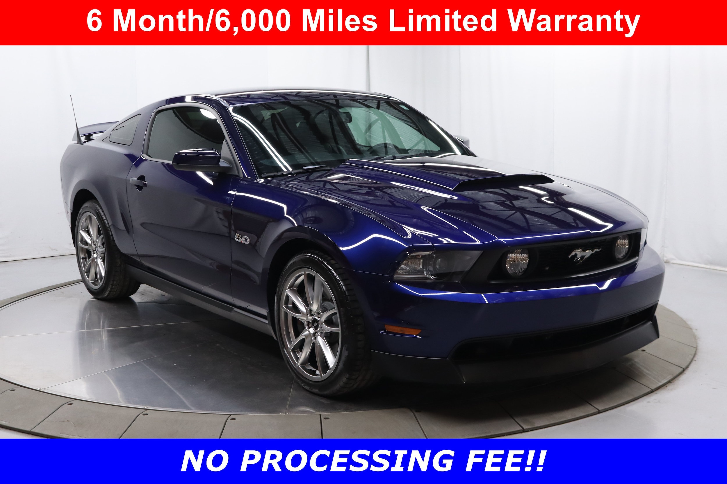 2011 Ford Mustang 1