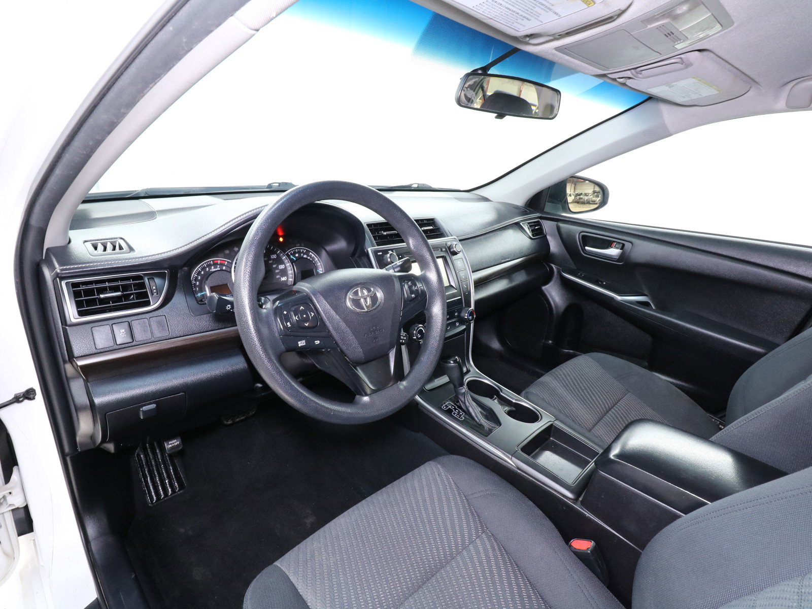 2015 Toyota Camry 9