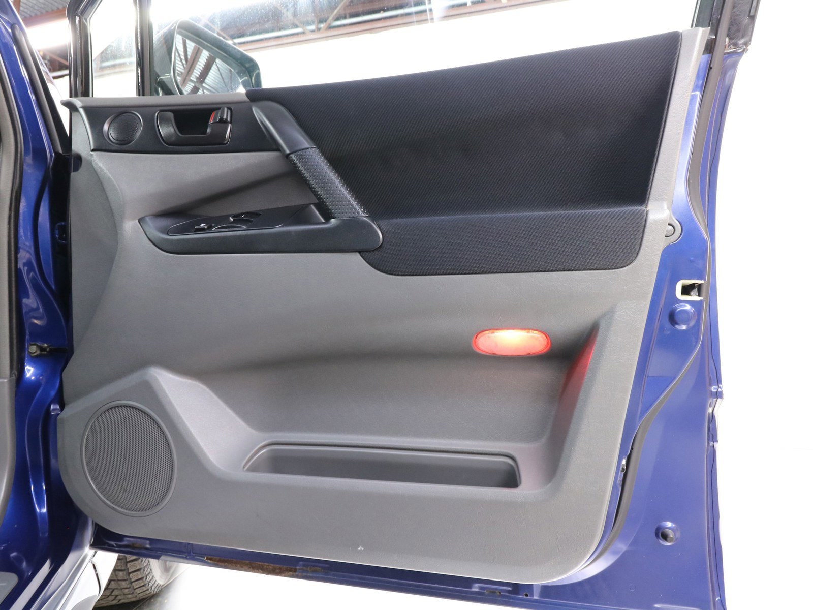 1998 Mitsubishi RVR Sports Gear 21